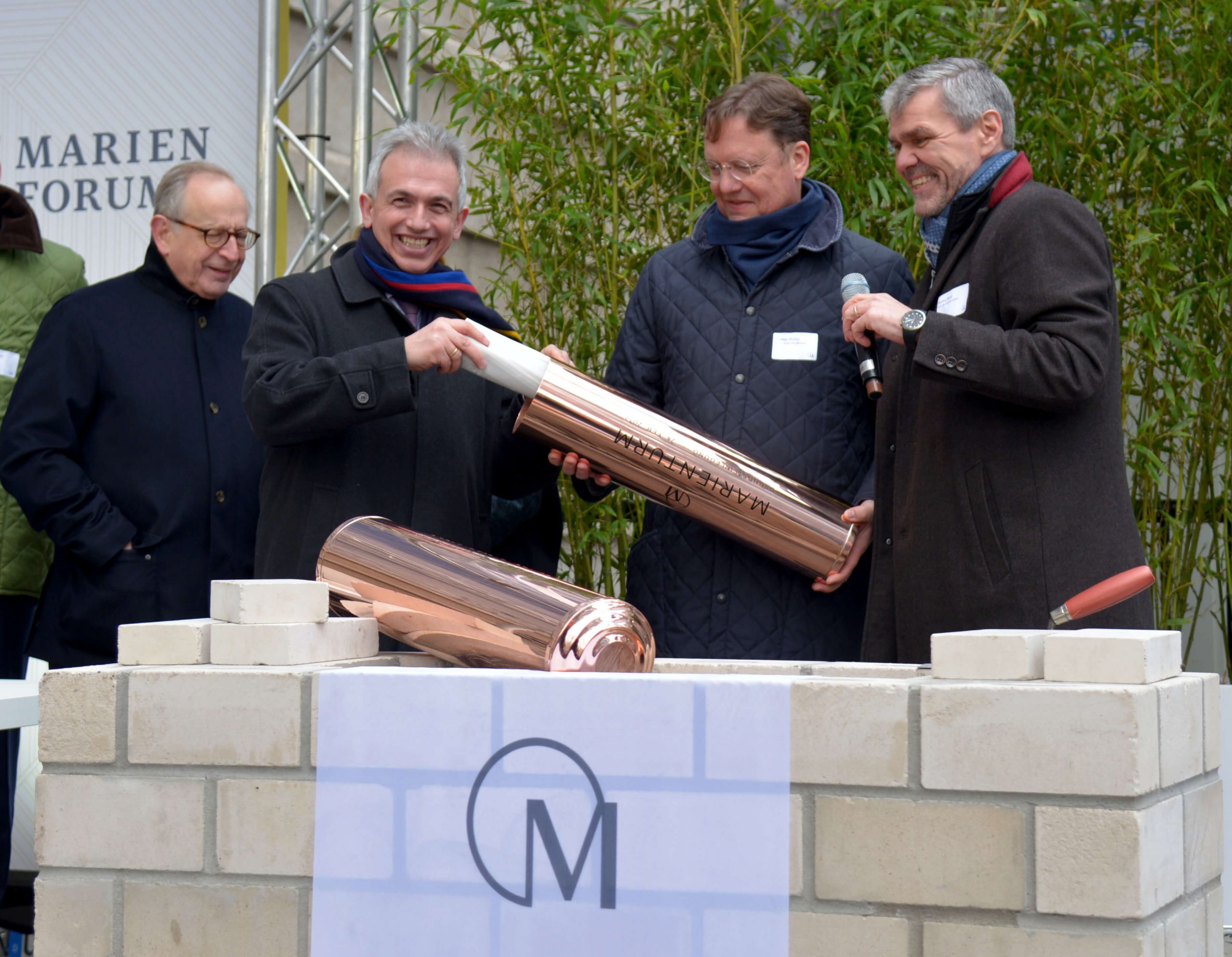 Heute Grundsteinlegung an der Marieninsel