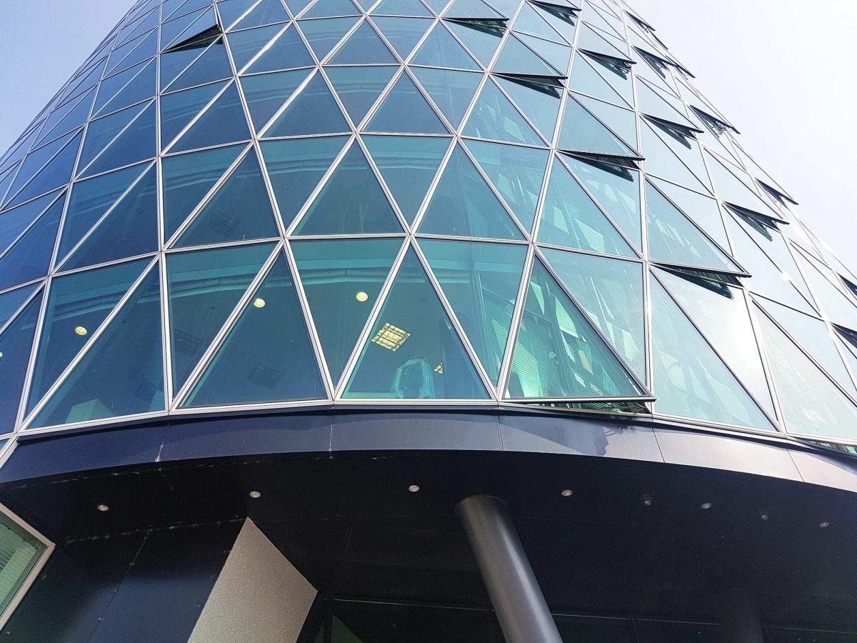 Westhafen Tower in Frankfurt am Main Bürohochhaus am Main