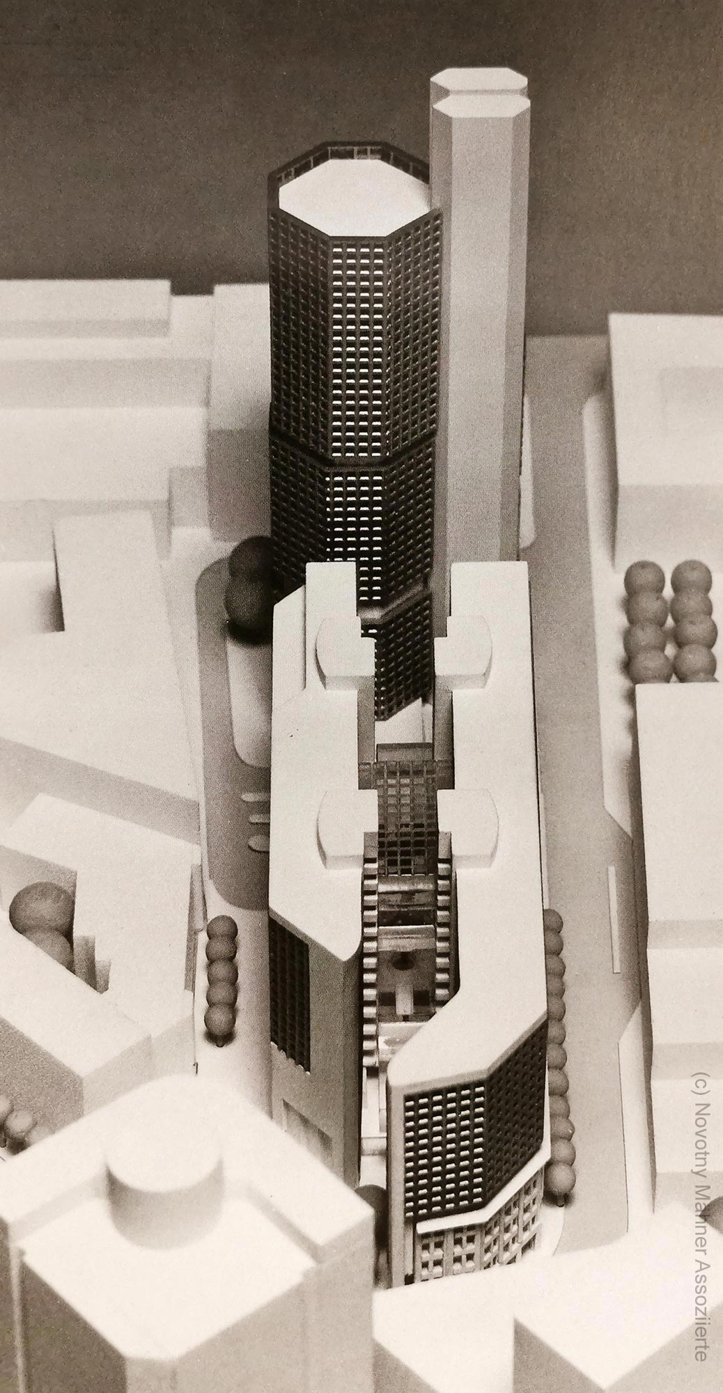 Nicht gebautes Helaba Hochhaus Neue Mainzer Strasse von N+M Architekten Offenbach - vorgelegt circa 1985