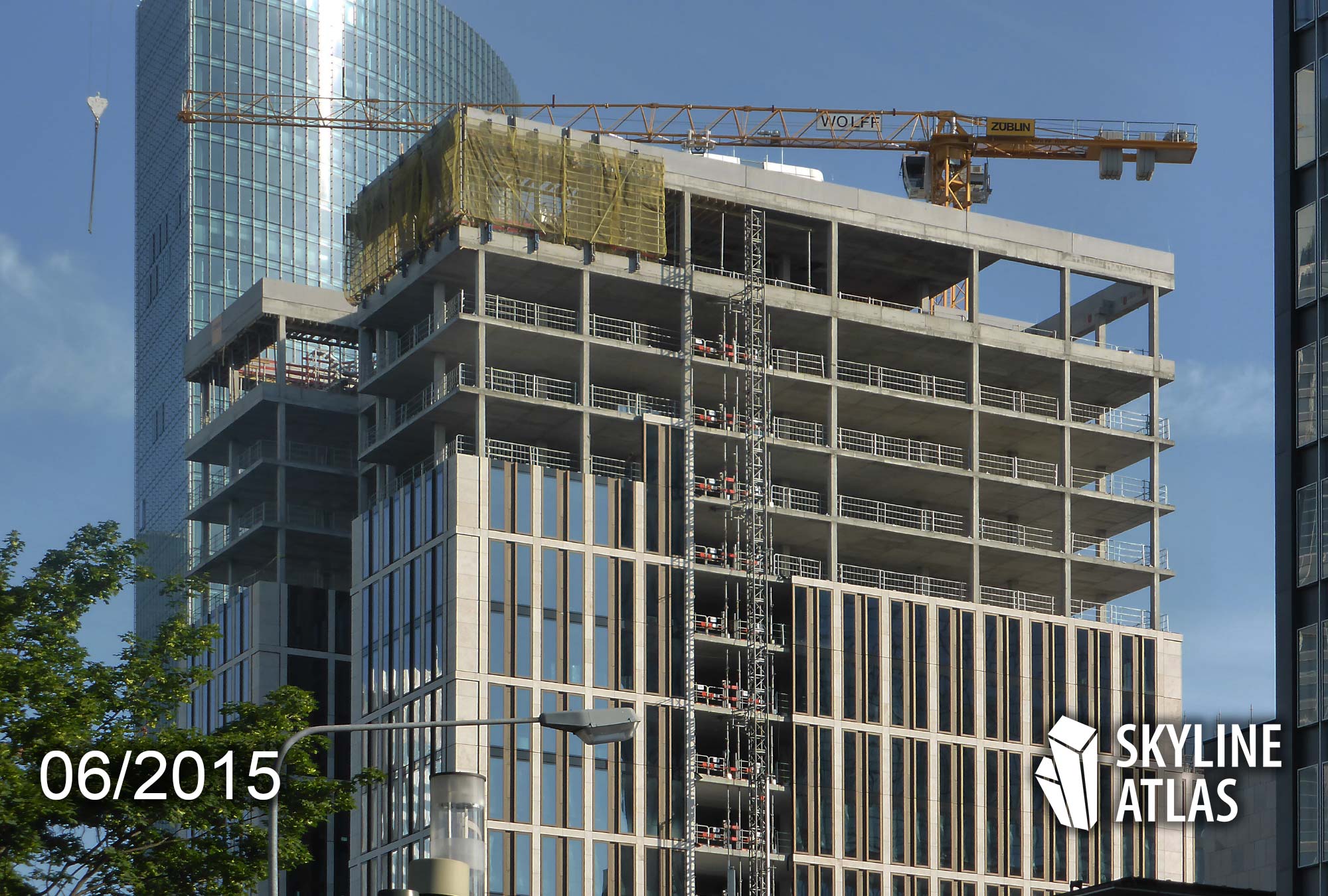 Taunusanlage 8 in Frankfurt am Main - T8 - Baustelle Juni 2015 - Credit Suisse Frankfurt Hochhaus