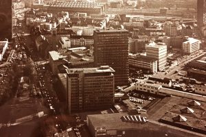 Deutsche Bahn AG - Hochhäuser an der Friedrich-Ebert-Anlage in Frankfurt am Main