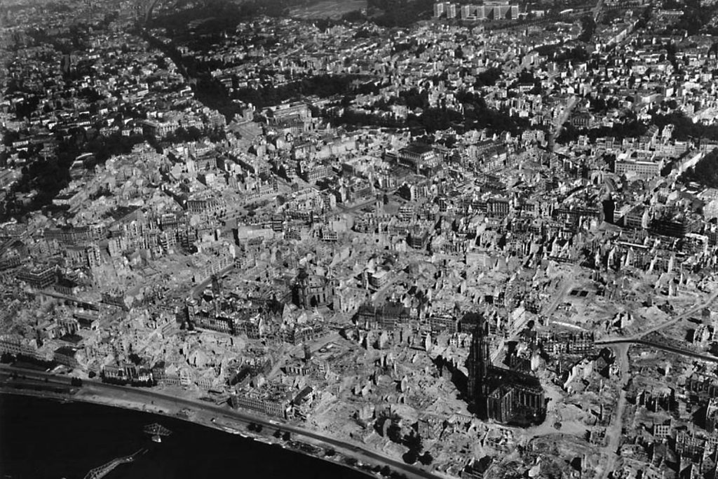 Luftangriffe Auf Frankfurt Am Main Die Totale Zerst rung Einer Stadt luftangriffe-auf-frankfurt-am-main-die-totale-zerst-rung-einer-stadt