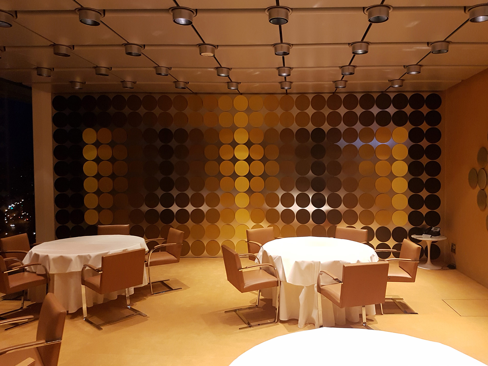 bundesbank-innen-raum-victor-vasarely-und-yvaral-raumgestaltung-speisesaal-1972 Victor Vasarely und Yvaral, Raumgestaltung Speisesaal, 1972