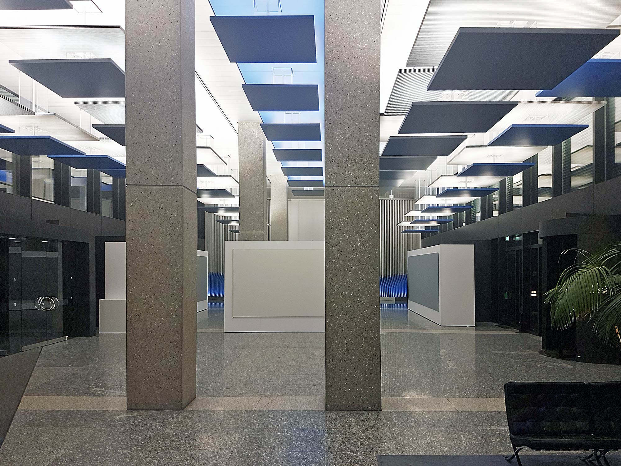 foyer-lobby-bundesbank-zentrale-hochhaus-hauptgebaeude Das Foyer im Hauptgebäude der Bundesbank