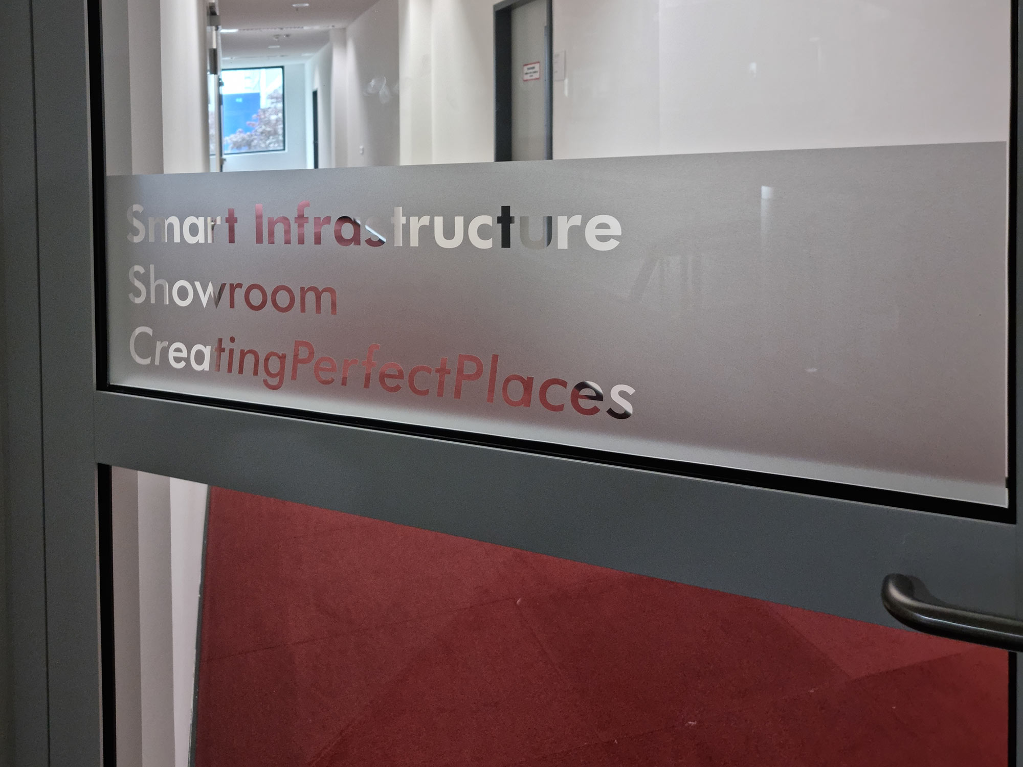 siemens-smart-infrastructure-showroom-frankfurt-rhein-main-gebiet-gebaeudetechnik Smart Infrastructure Showroom - Smart Buildings Showroom - Siemens Frankfurt - Gebäudetechnik