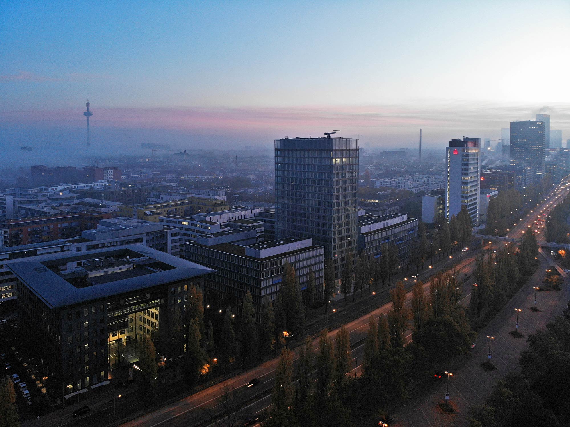 cielo-frankfurt-am-main-city-west-bockenheim-luftaufnahme-drohnenaufnahme-panorama-ffm Cielo Frankfurt am Main - City West Hochhaus - Luftaufnahme Cielo - Drohnenaufnahme Cielo - Panorama FFM