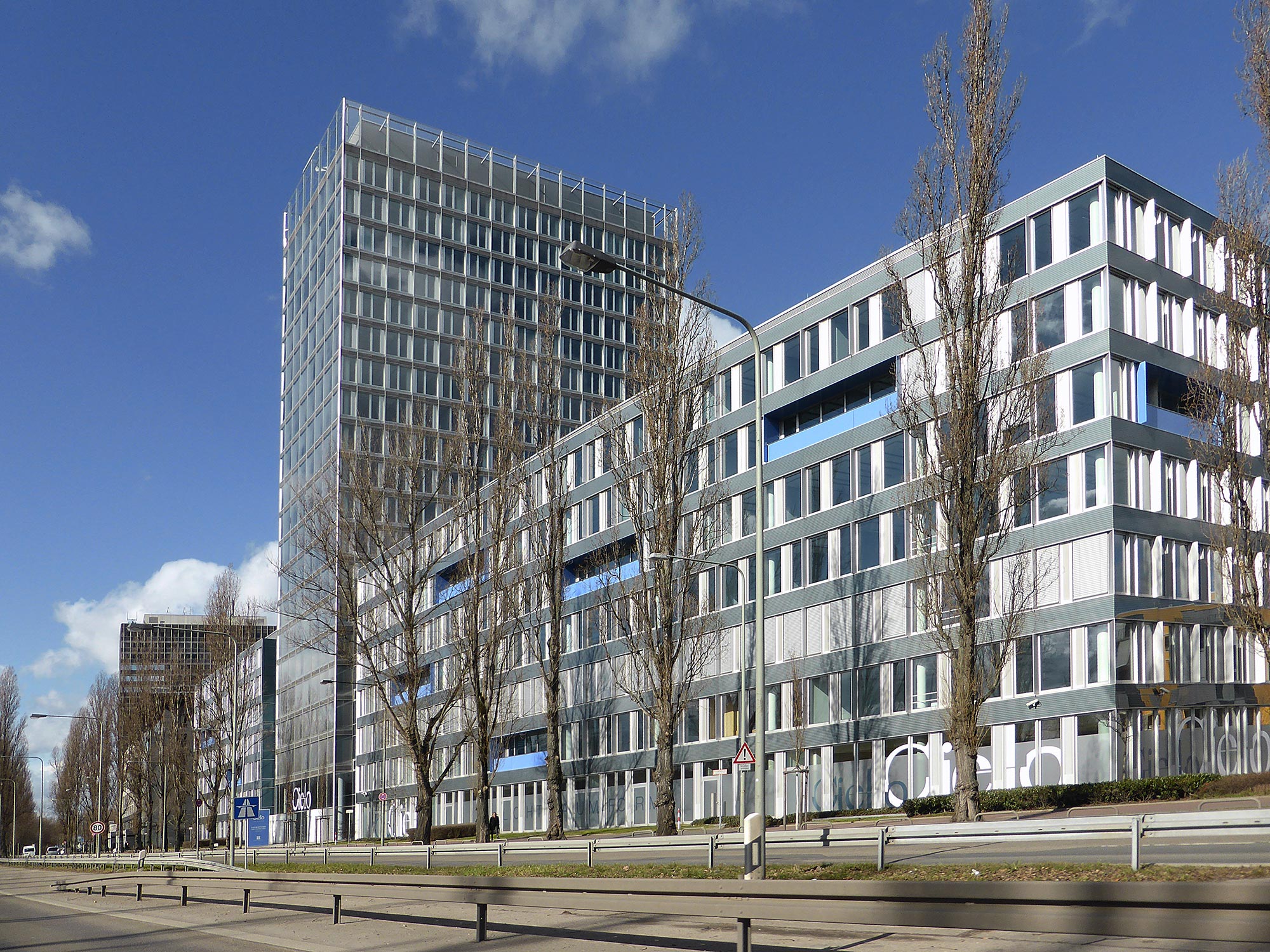 frankfurt-cielo-buerohaus-theodor-heuss-allee-ffm Frankfurt Cielo Bürohaus - Theodor Heuss Allee FFM