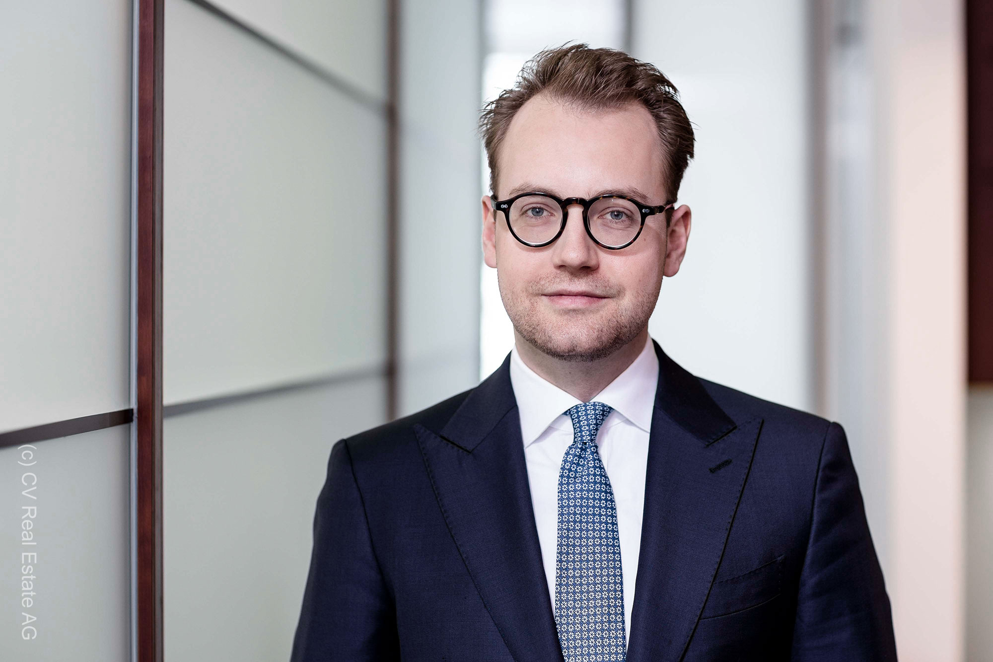 Anatol Obolensky - CV Real Estate AG