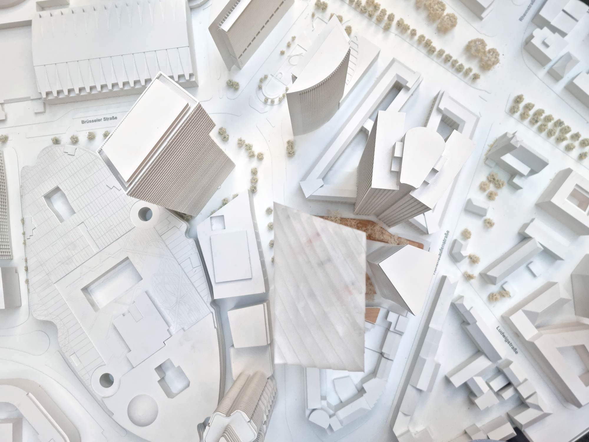 frankfurt-millennium-towers-dez-2021 Frankfurt Millennium Towers - Dezember 2021