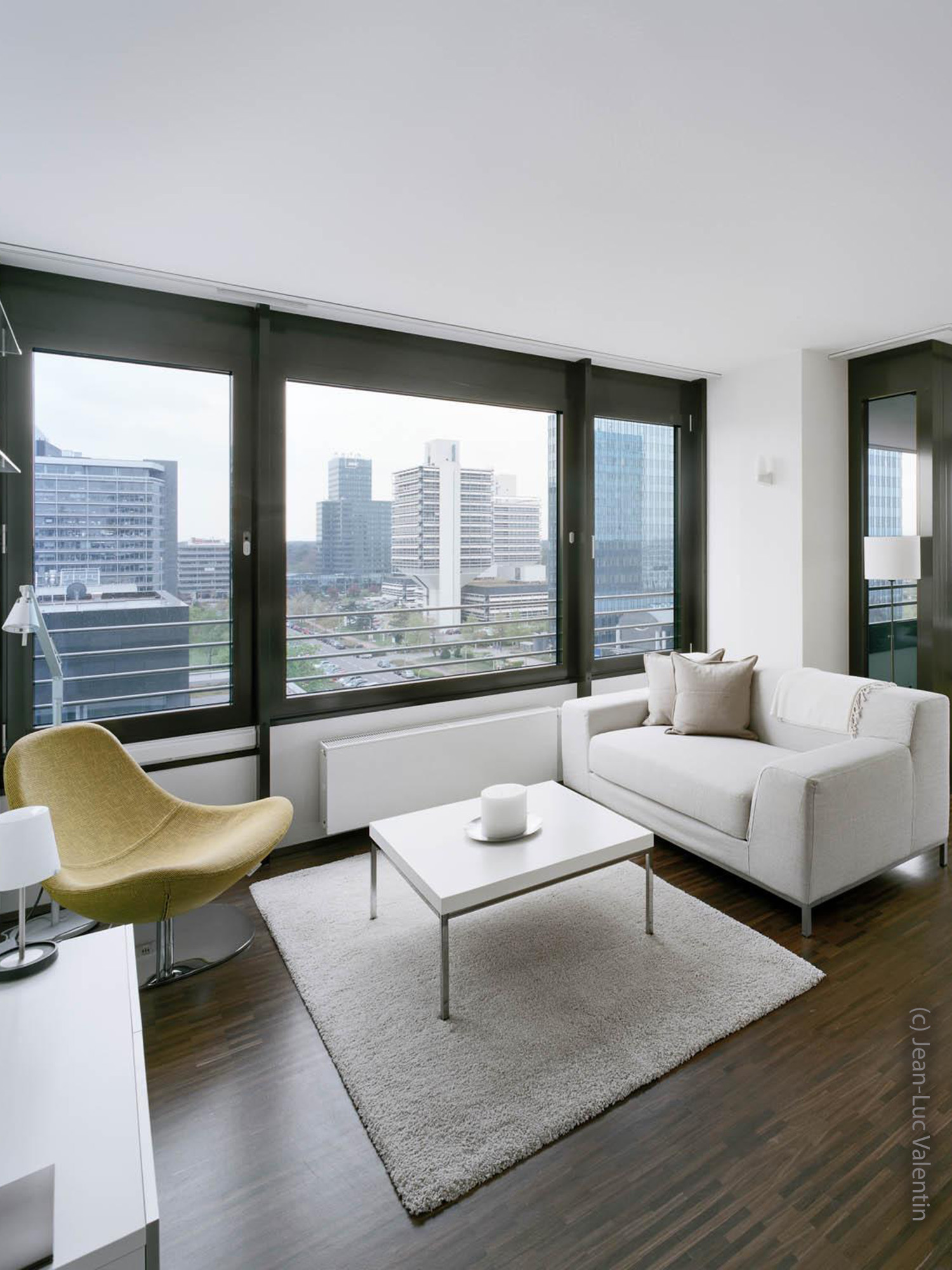 sf-architekten-lyoner-straße-01-wohnung Lyoner-straße-01-innenraum-wohnung-lyoner-quartier-frankfurt-wohnhochhaus