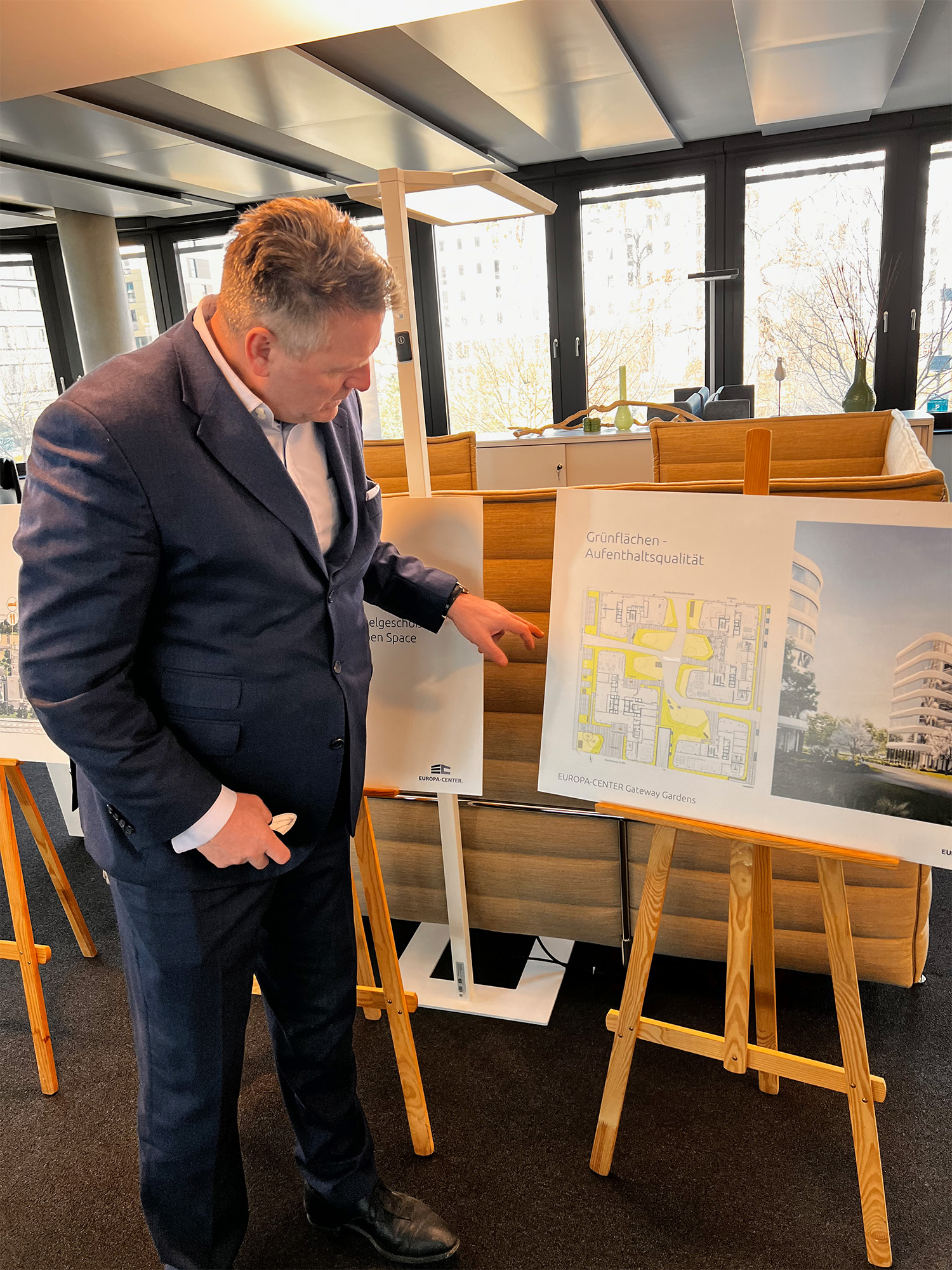 flow-europa-center-gateway-gardens-ralf-joerg-kadenbach