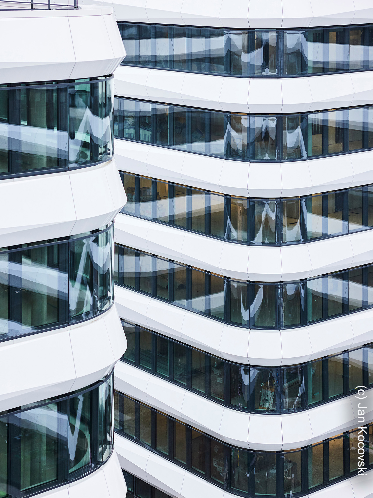 flow-gateway-gardens-fassade-europa-center-immobilien-2022