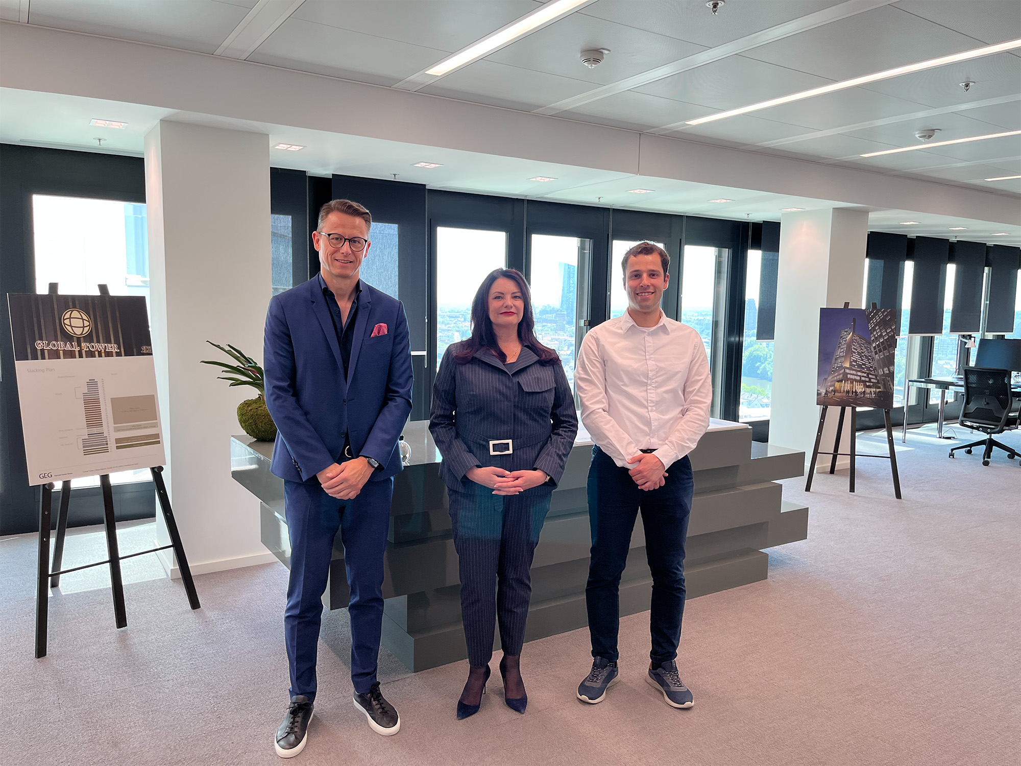 sonja-waerntges-skyline-atlas-global-tower-2022