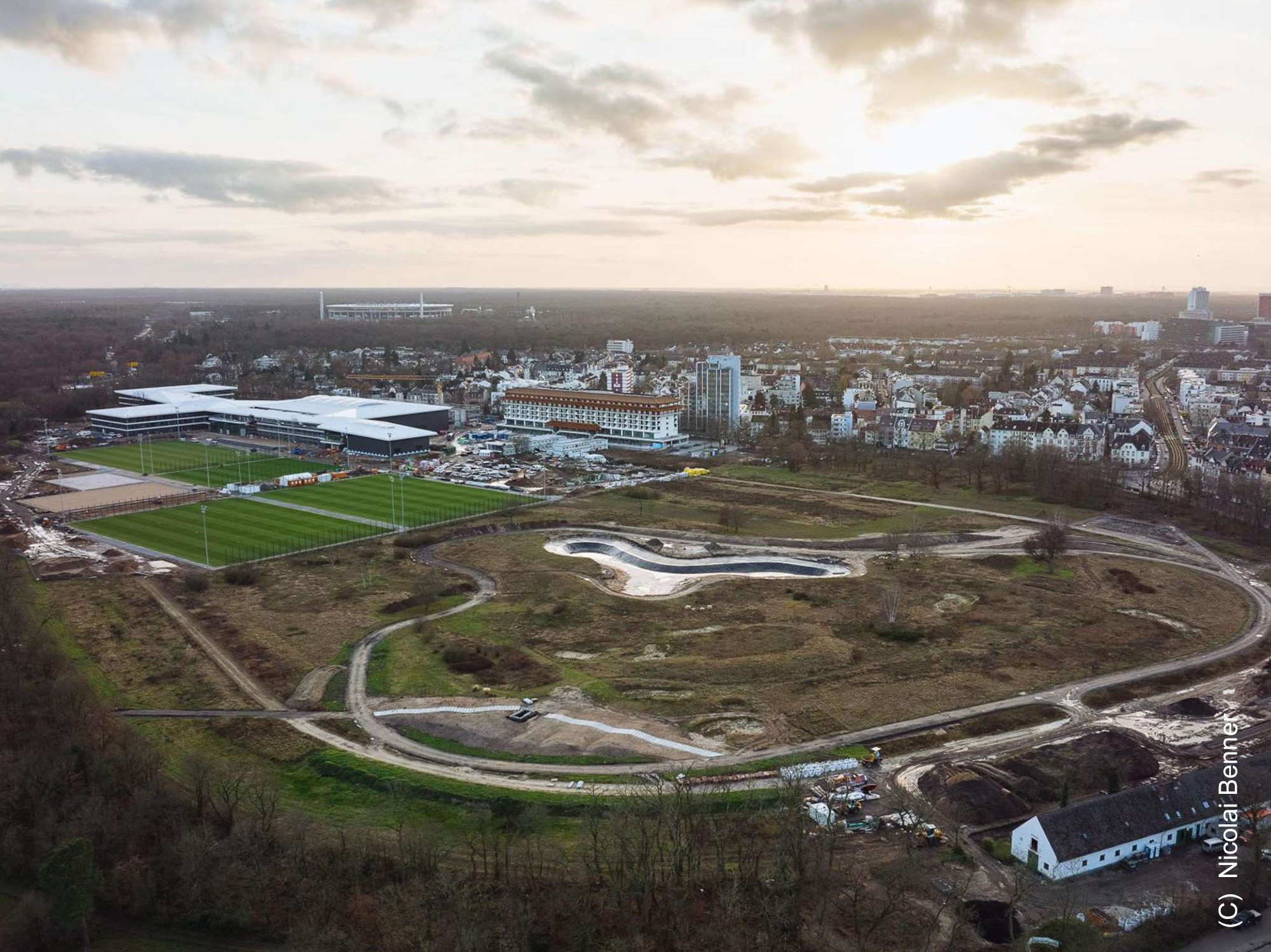 DFB-Akademie-Niederrad-Bürgerpark-Rennbahn