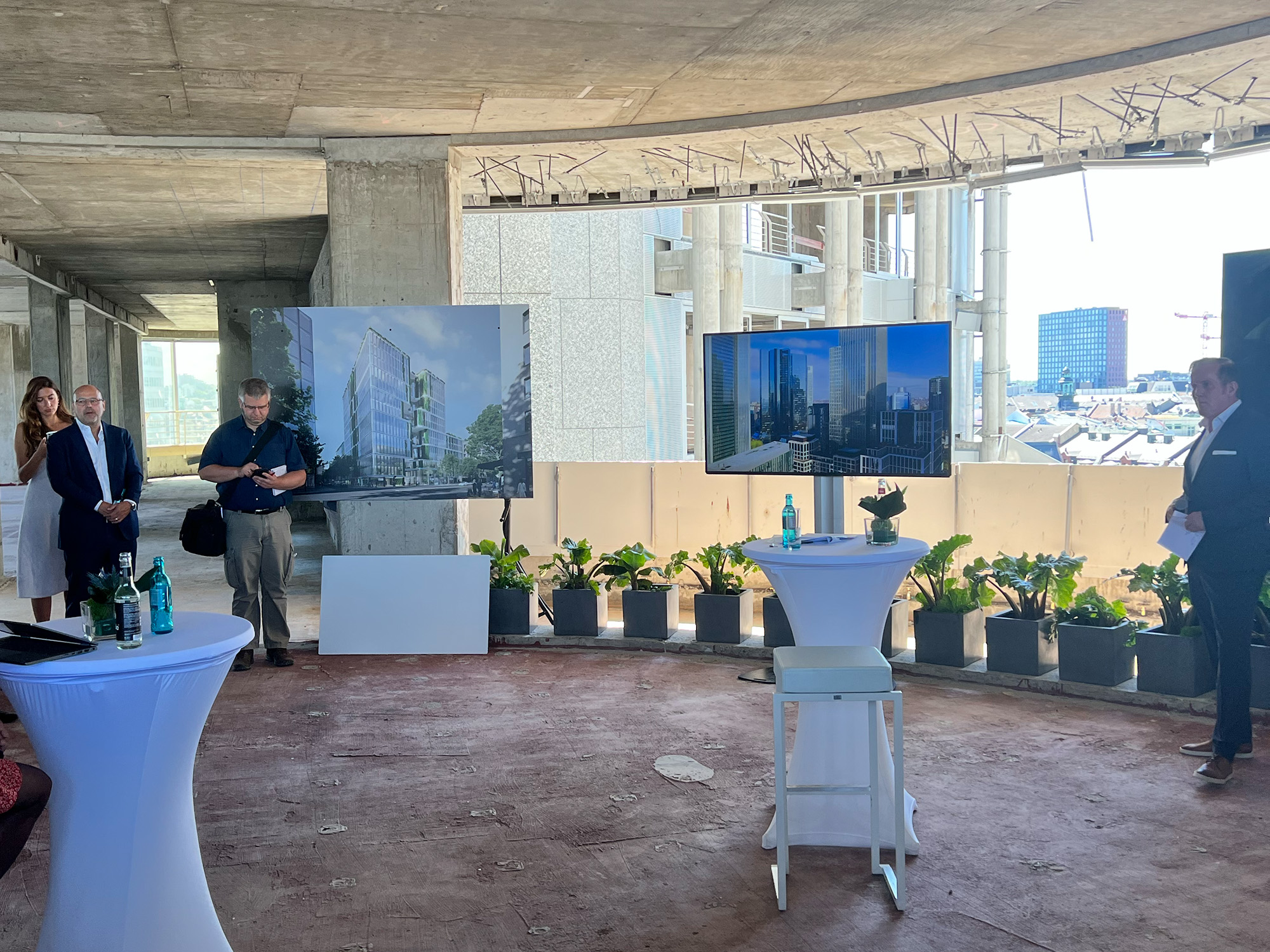 Pressekonferenz-Canyon-Bestandsbau-Visualisierungen