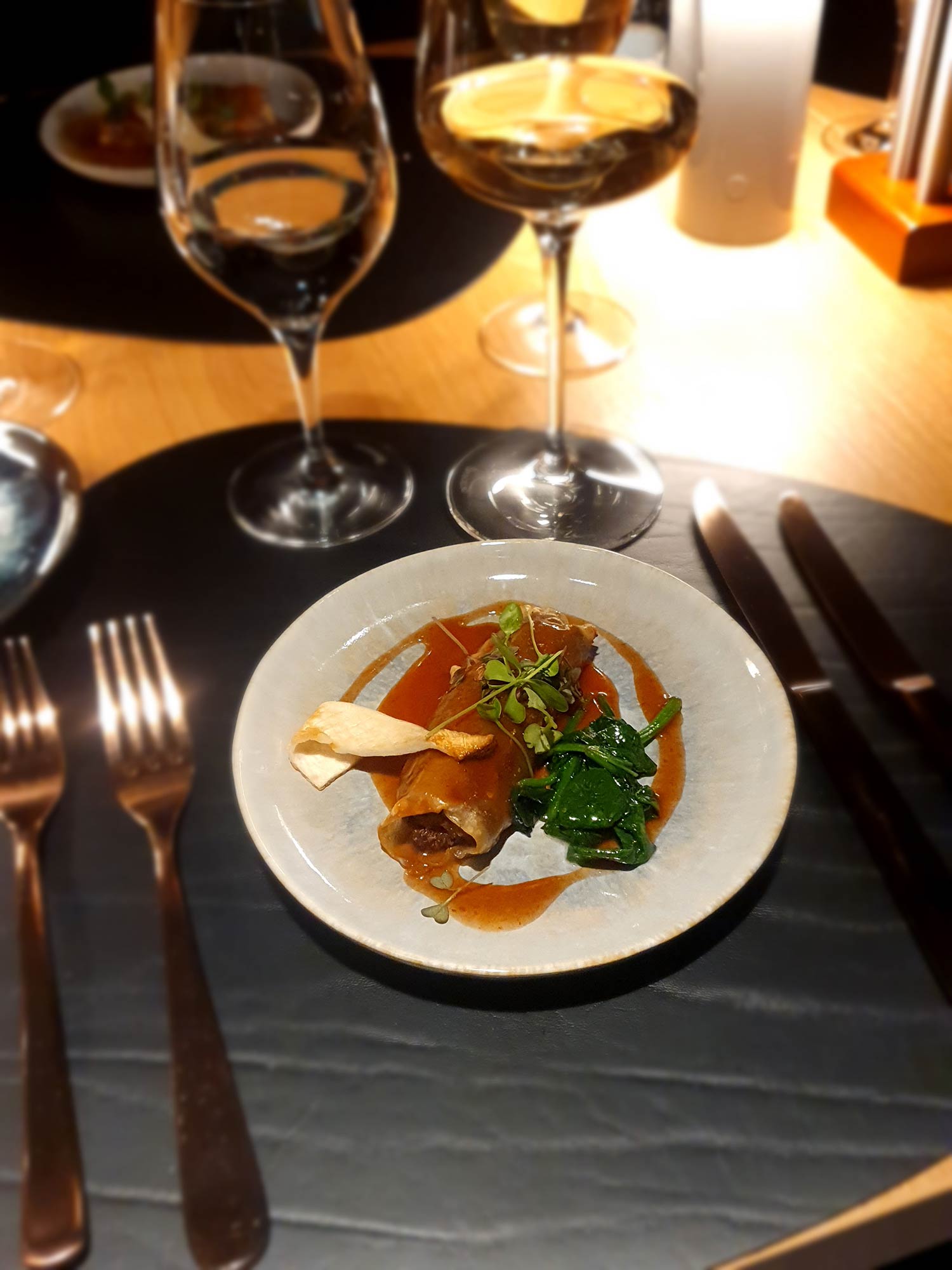 oben-restaurant-skyline-blick-spanische-kueche-ffm oben restaurant ffm - Empfehlenswerte spanische Küche - leckeres Essen mit Aussicht und Skyline Blick