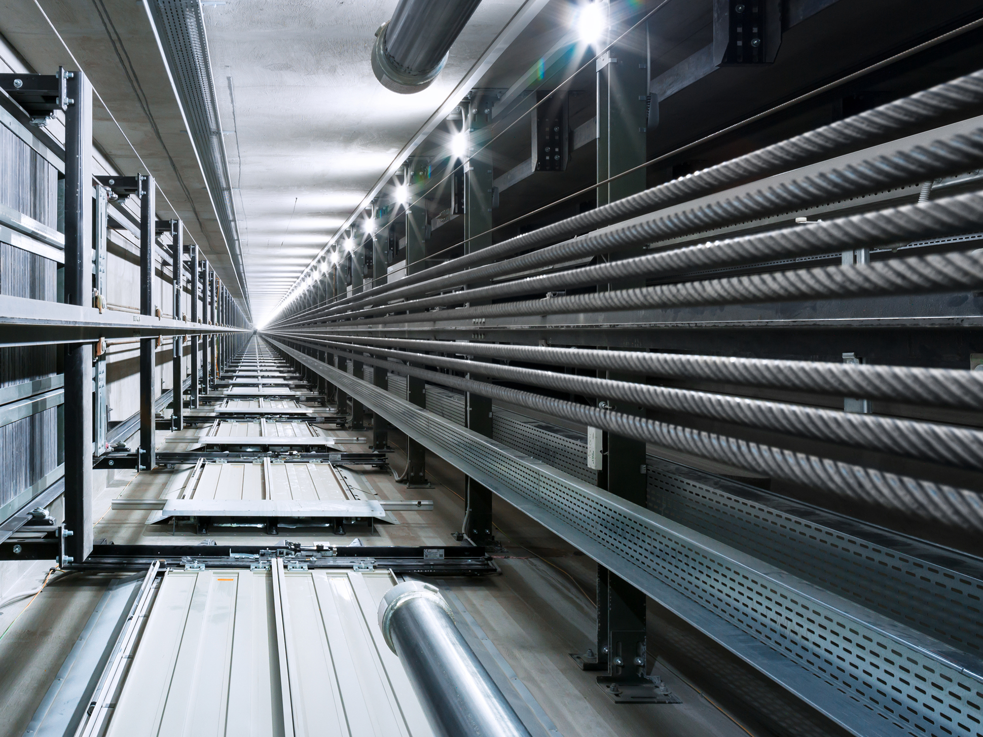 Laktha - Center - Schindler - Stahlseile