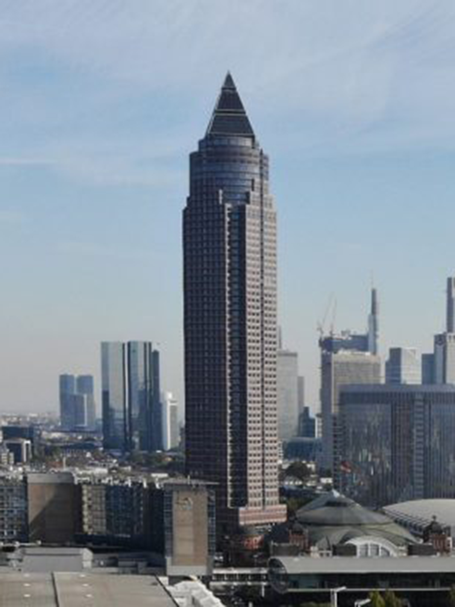 Messeturm - Frankfurt - Skyline - Schindler