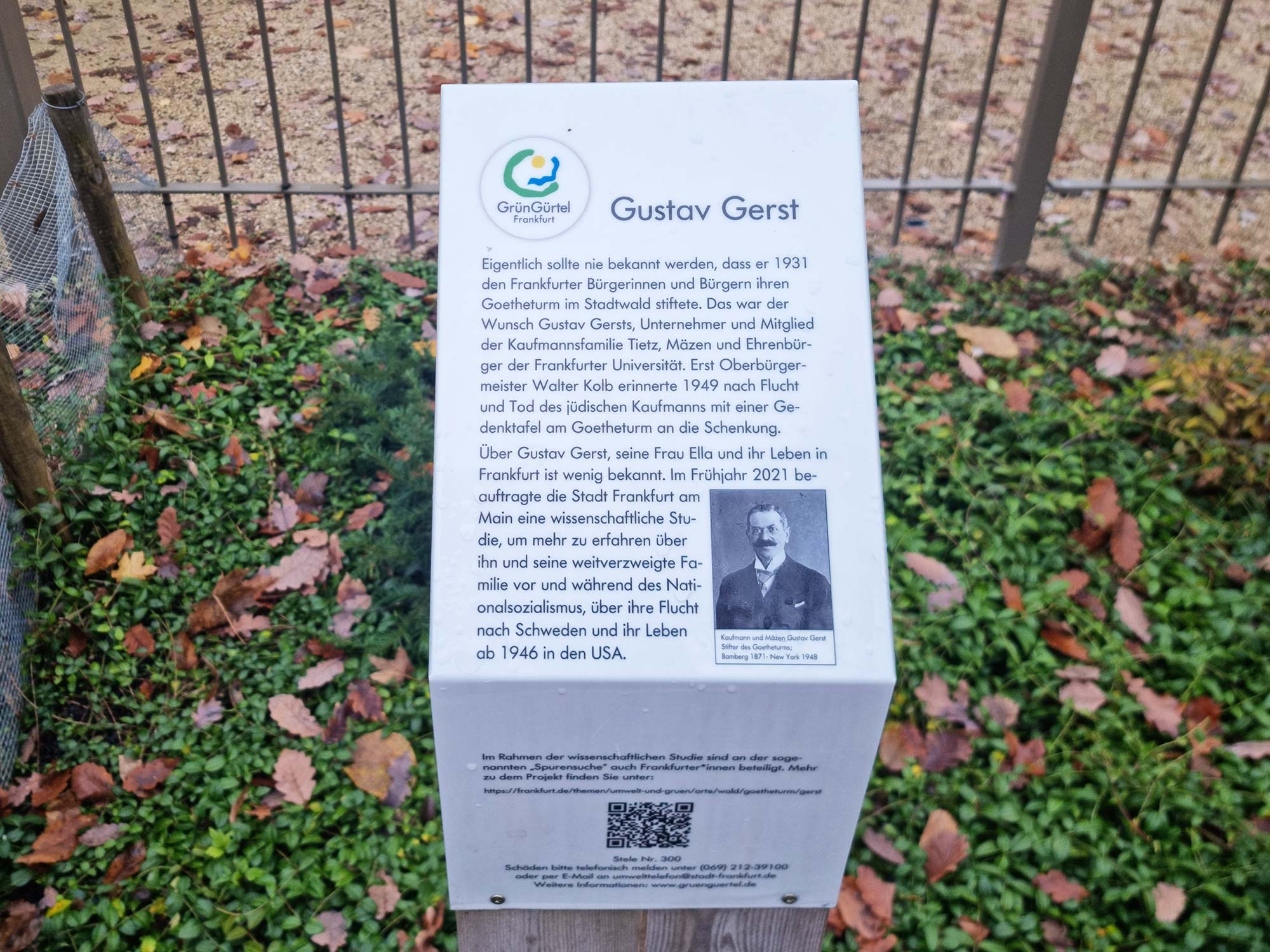 Goetheturm FFM - Gustav Gerst - Hinweisschild - Mäzen Frankfurt