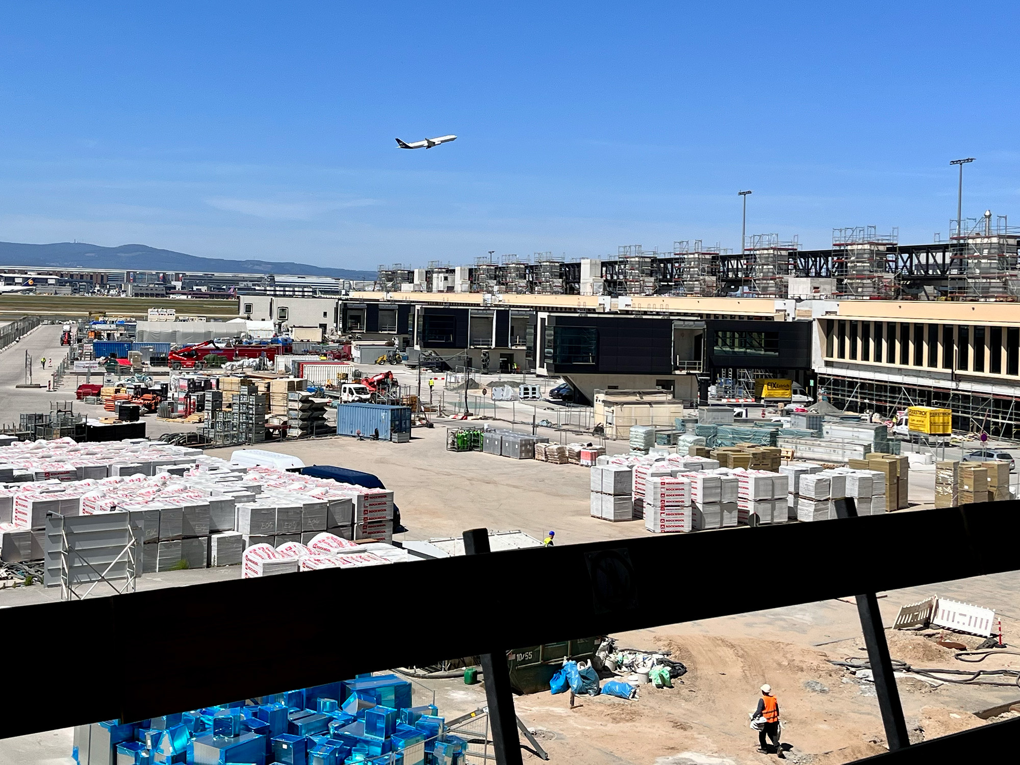 flughafen - frankfurt - terminal - 3 - schindler