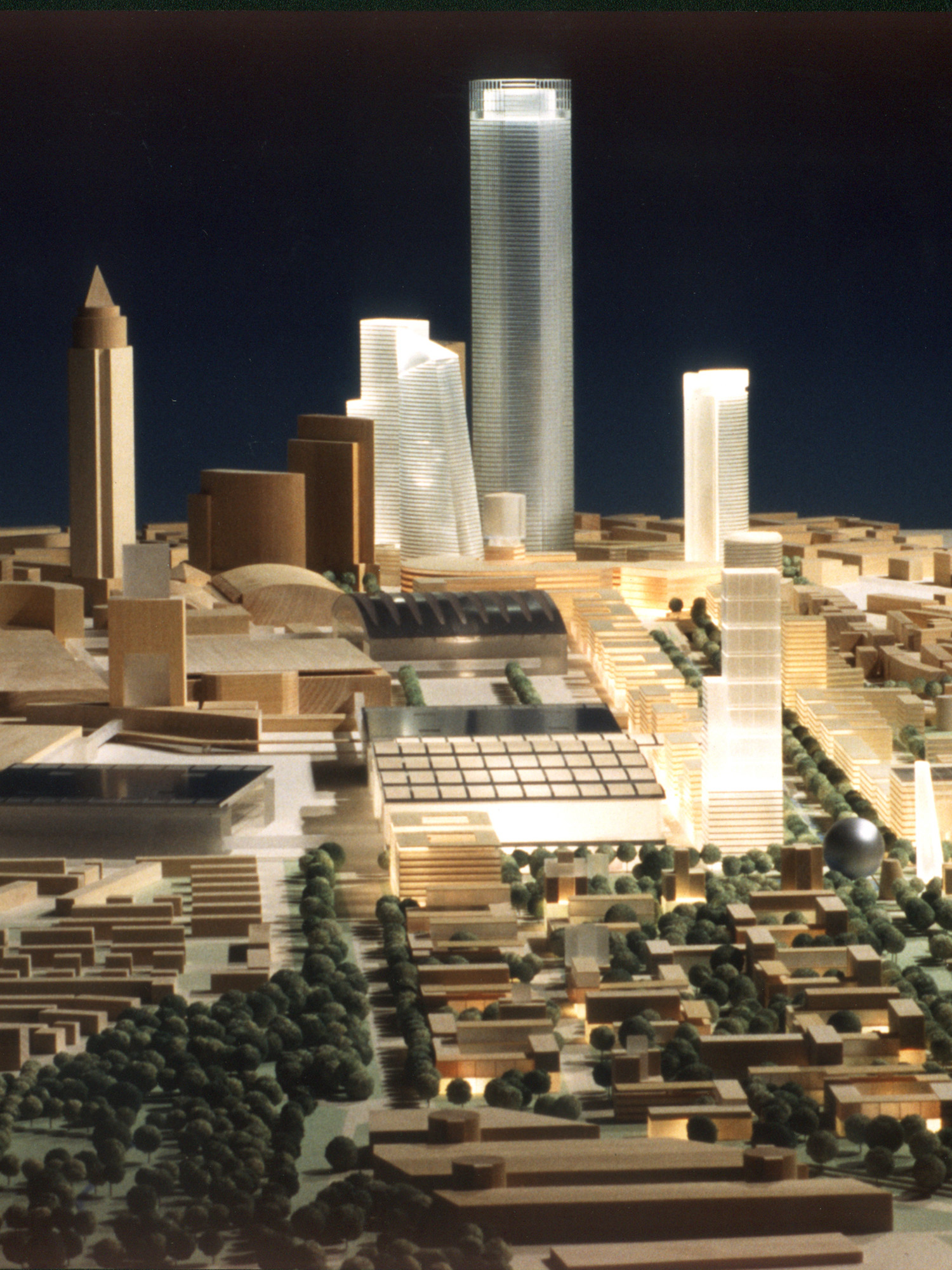 hochhaus - 365 - meter - frankfurt - millenniem - tower