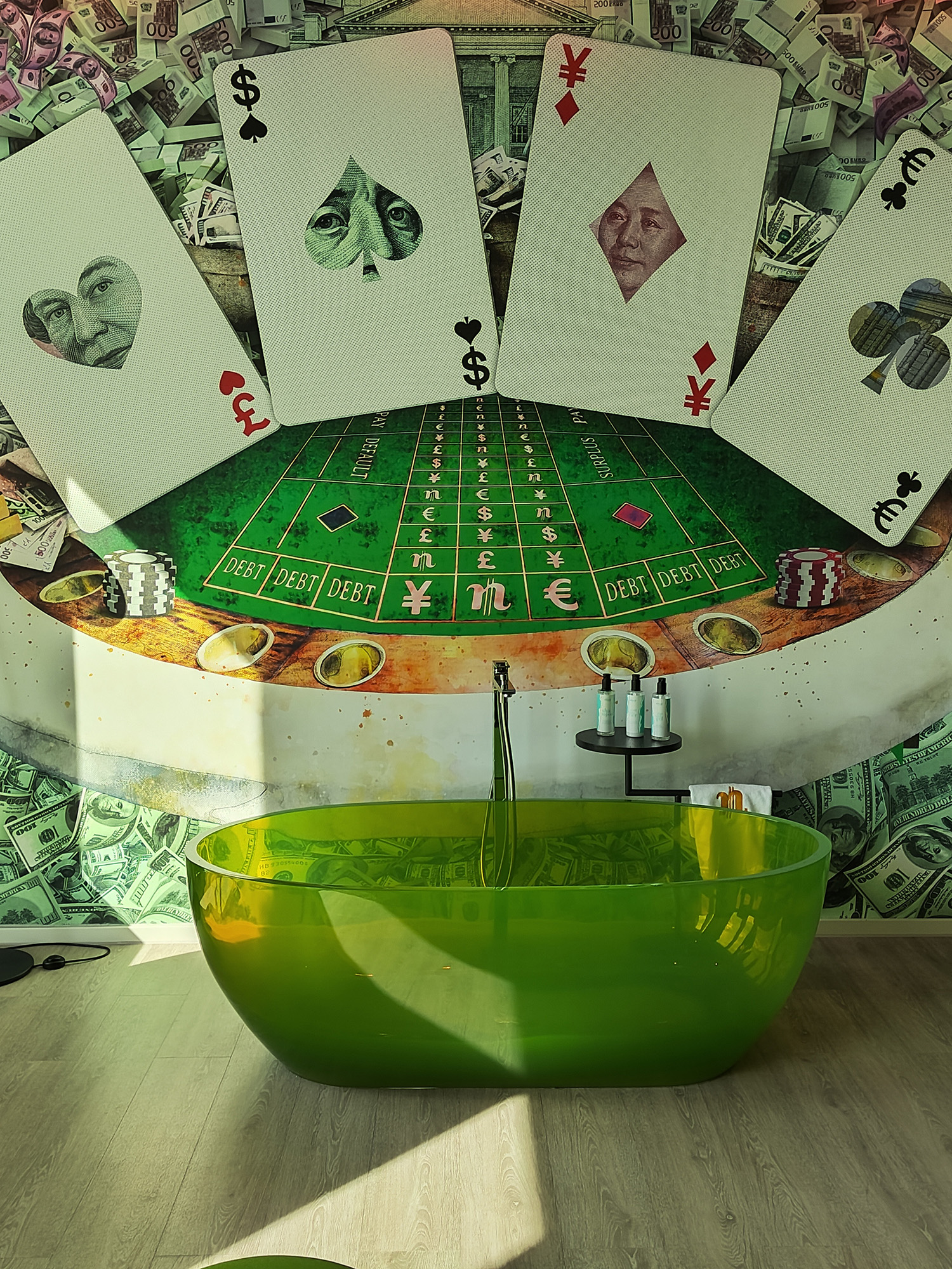 ONE - NH - Now - CA - Immo - Hotelzimmer - Badewanne