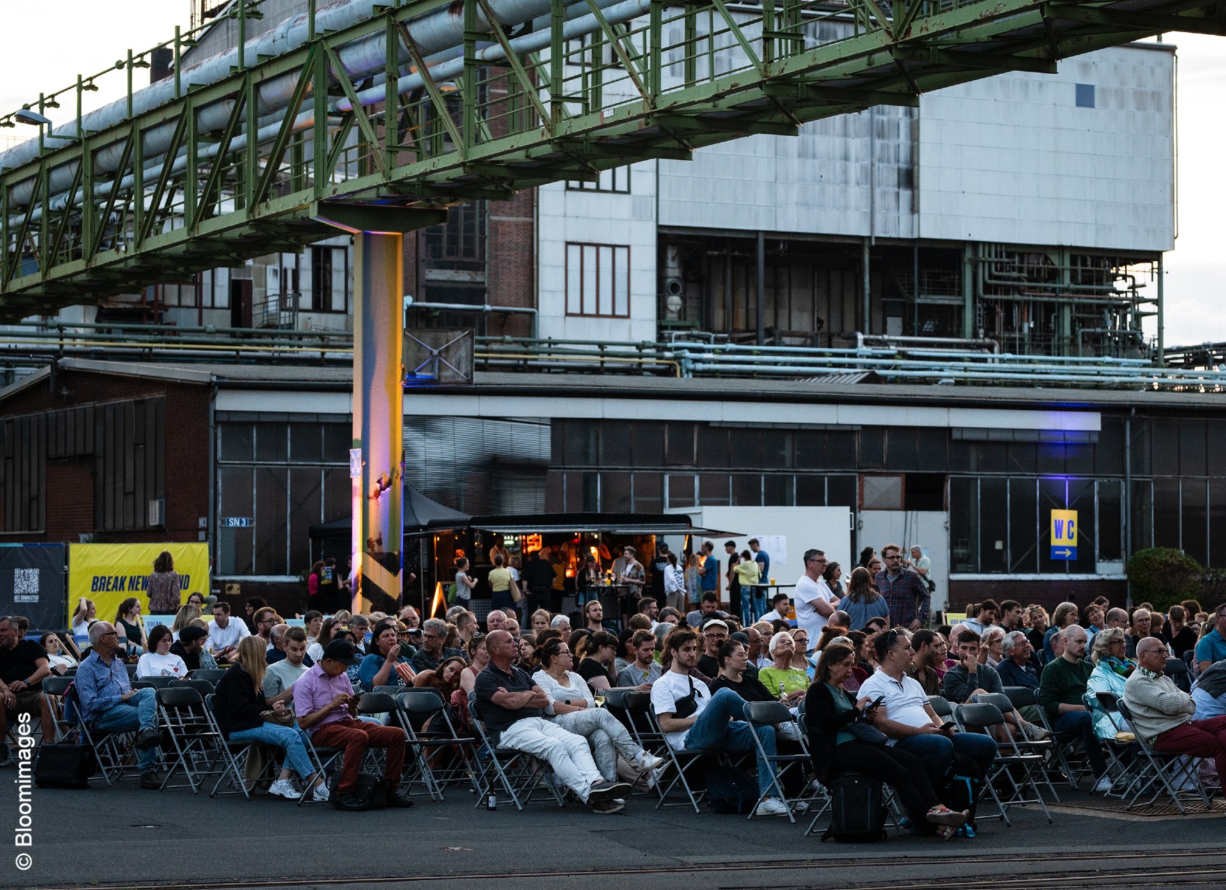 WESTSIDE – vom Chemiepark zum neuen modernen Gewerbequartier mit Open Air Veranstaltungen