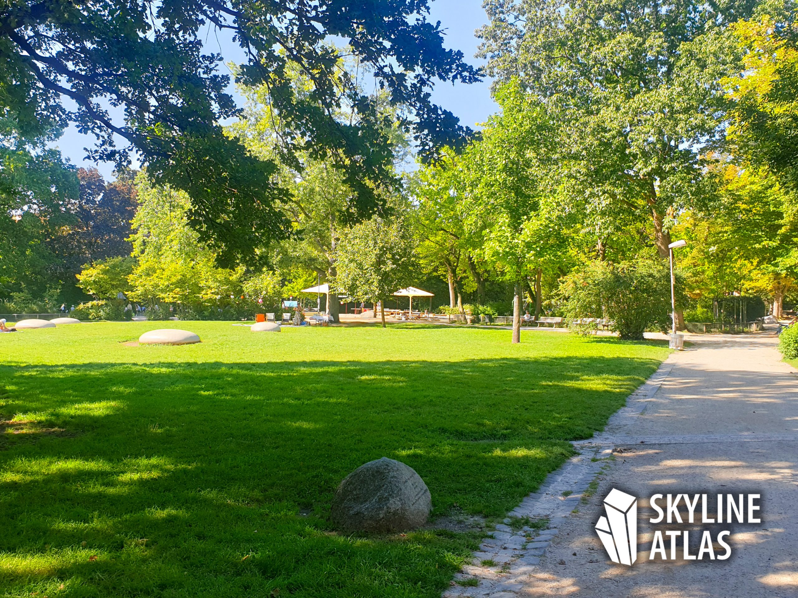 holzhausenpark-frankfurt-nordend