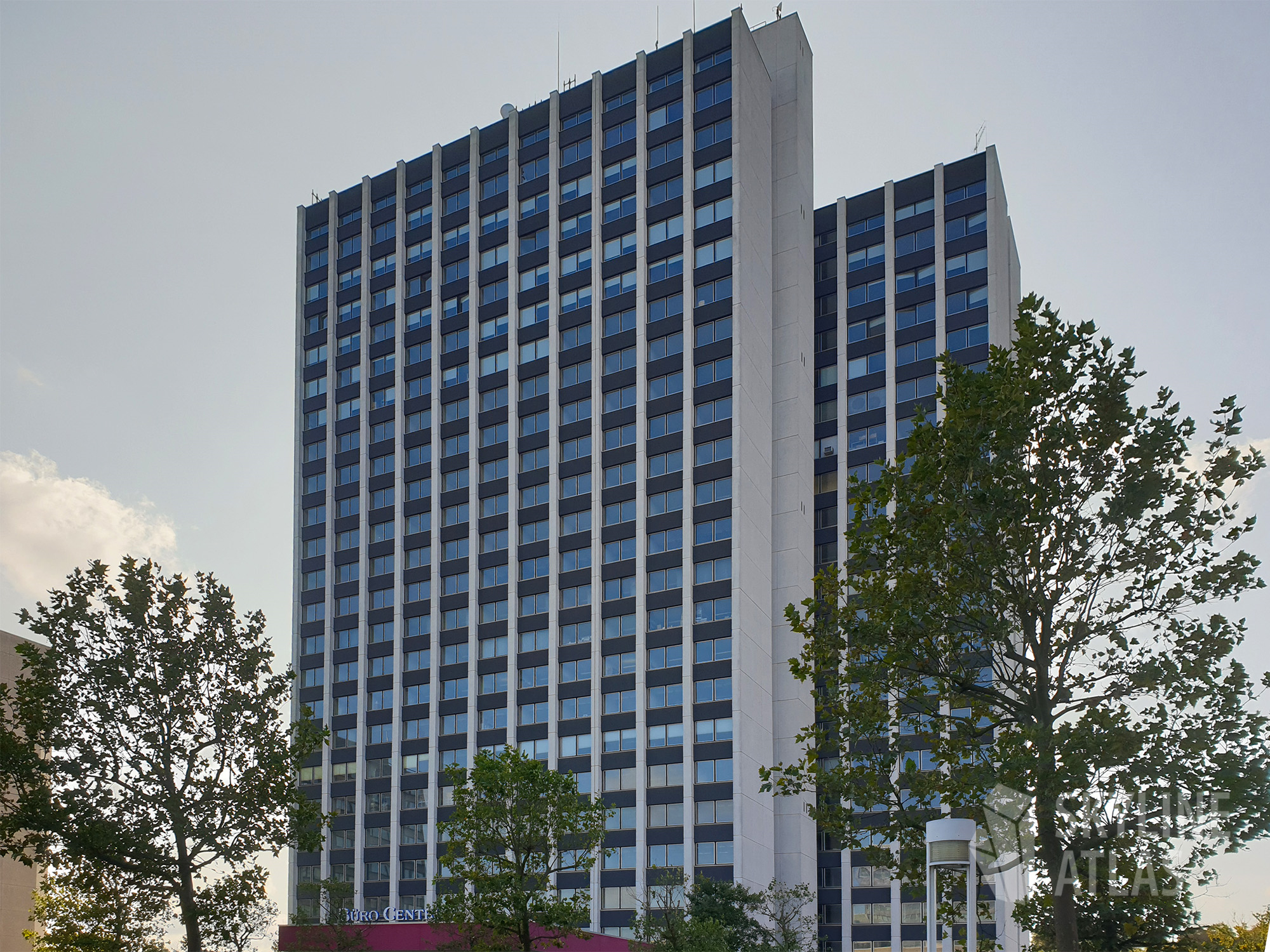 Arabella_Offices-Vorderseite-Niederrad-Bürogebäude-2000x1500