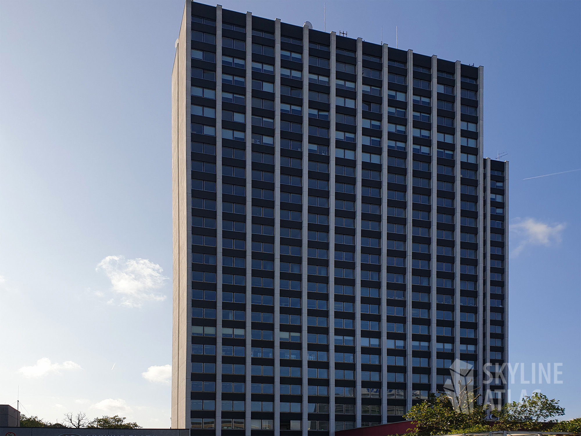 Arabella Offices Arabella_Offices-Vorderseite_2-Bürogebäude-Niederrad-2000x1500