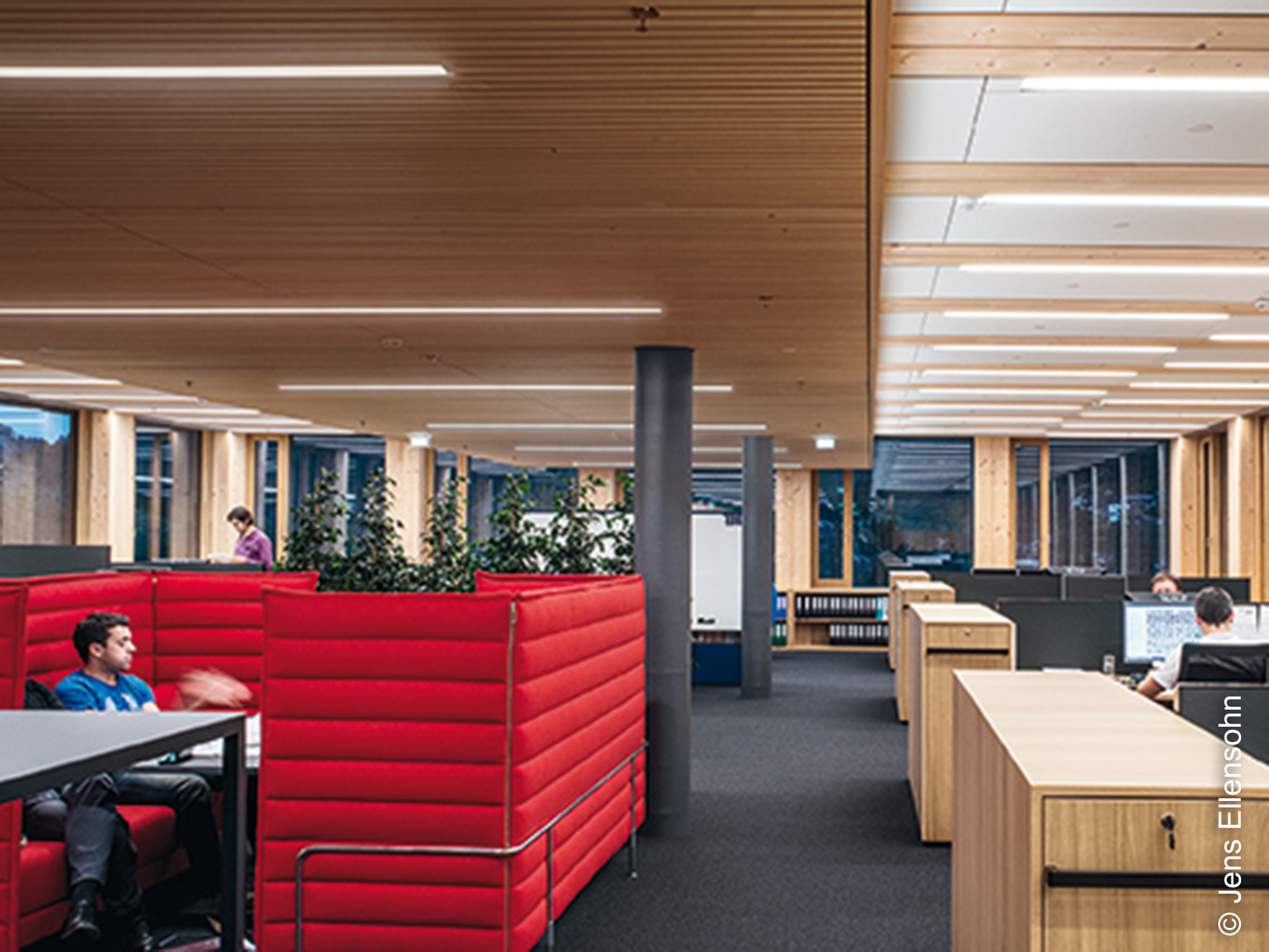 Illwerke-Zumtobel-Lichtlösungen-Büroräume-New-Work Zumtobel - Lichtlösungen - Büroräume - New - Work