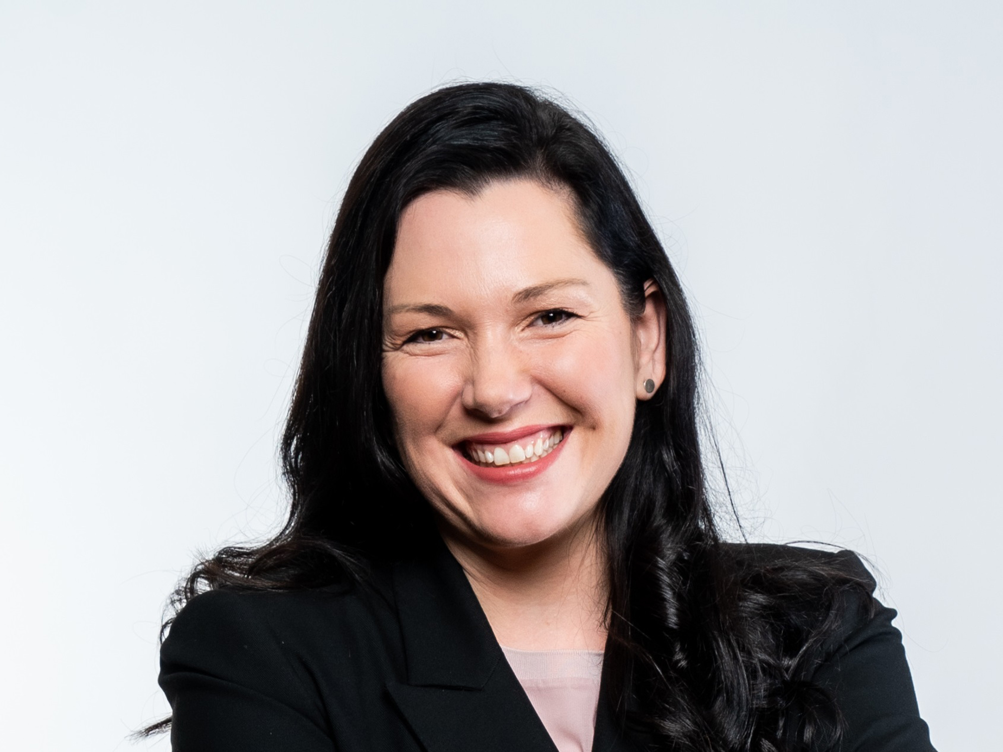 Lena - Reiss - Drees - und - Sommer - Round - Table