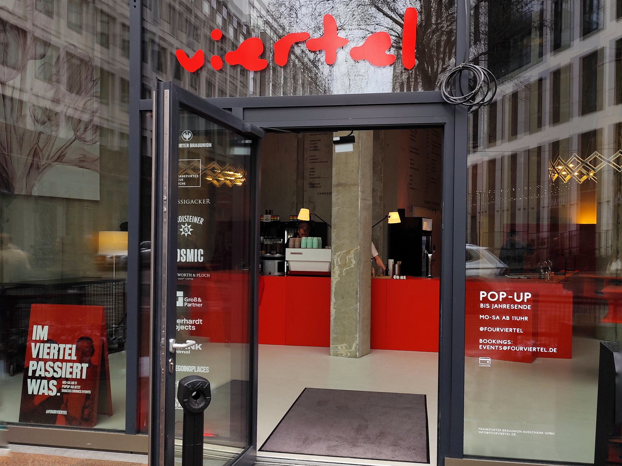 Im FOUR geht schon was ab!