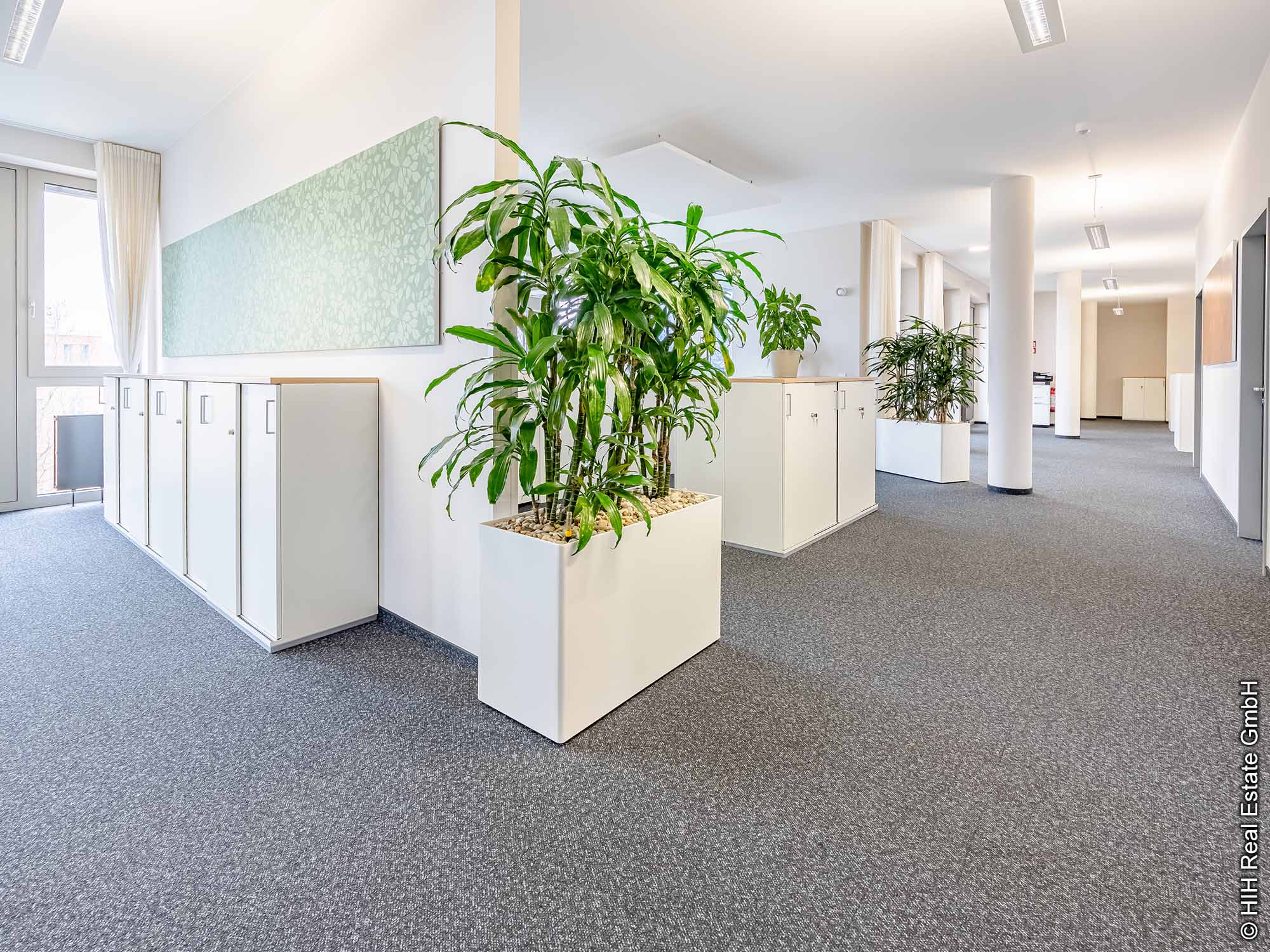 HIH - VERSO - Wiesbaden - Bürogebäude - Moderne Büroflächen - Tageslicht - Helle Büros