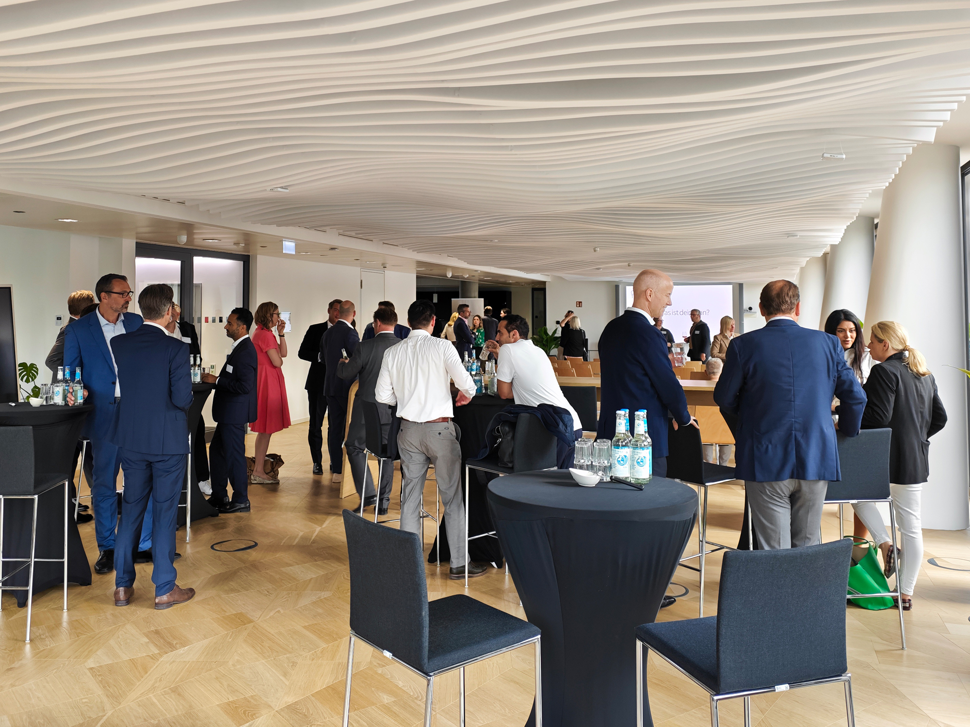 JLL - Headquarter - Changing - Thoughts - Bockenheimer - Landstraße