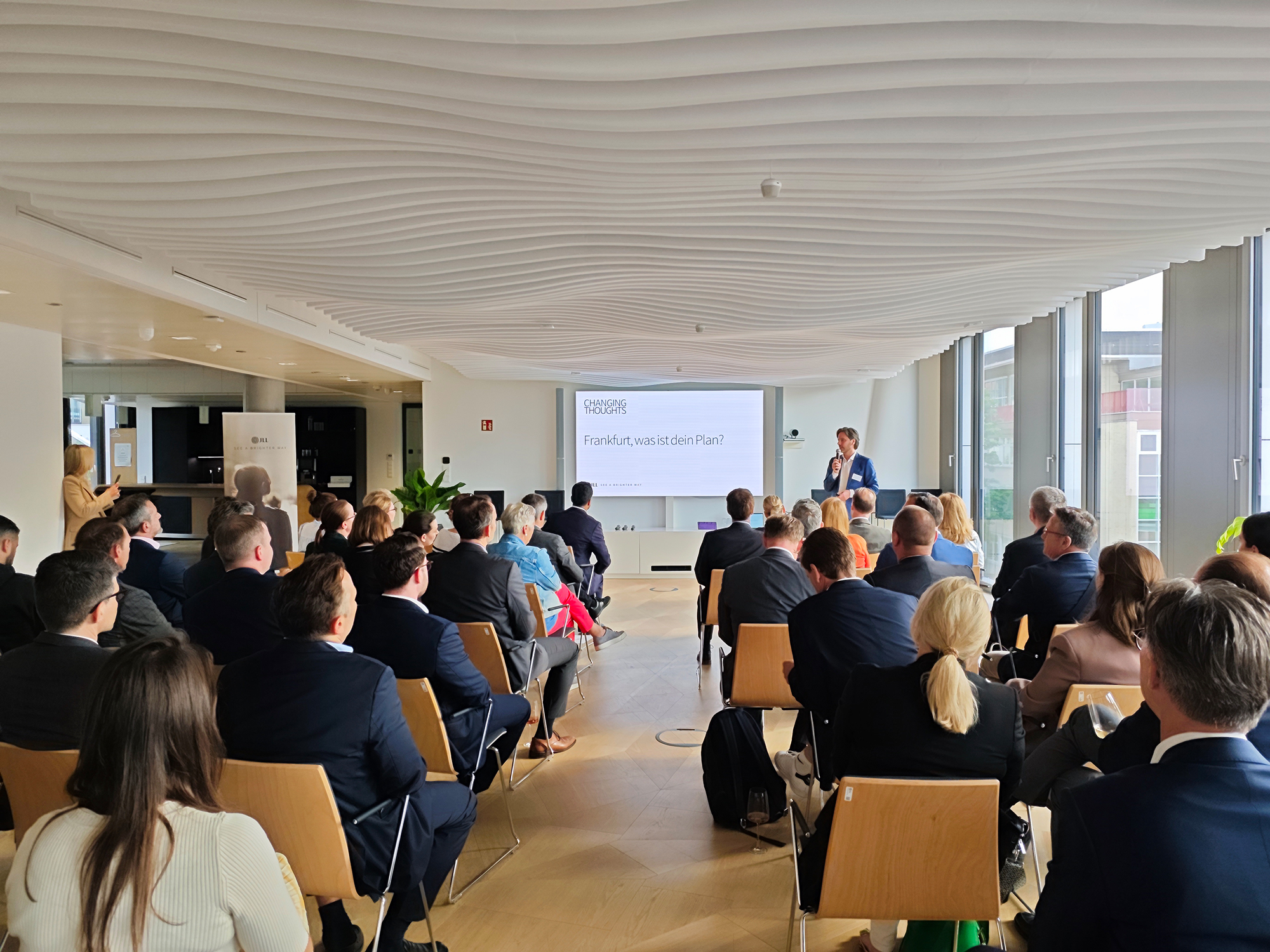 Frankfurt, was ist dein Plan? Podiumsdiskussion im JLL Headquarter