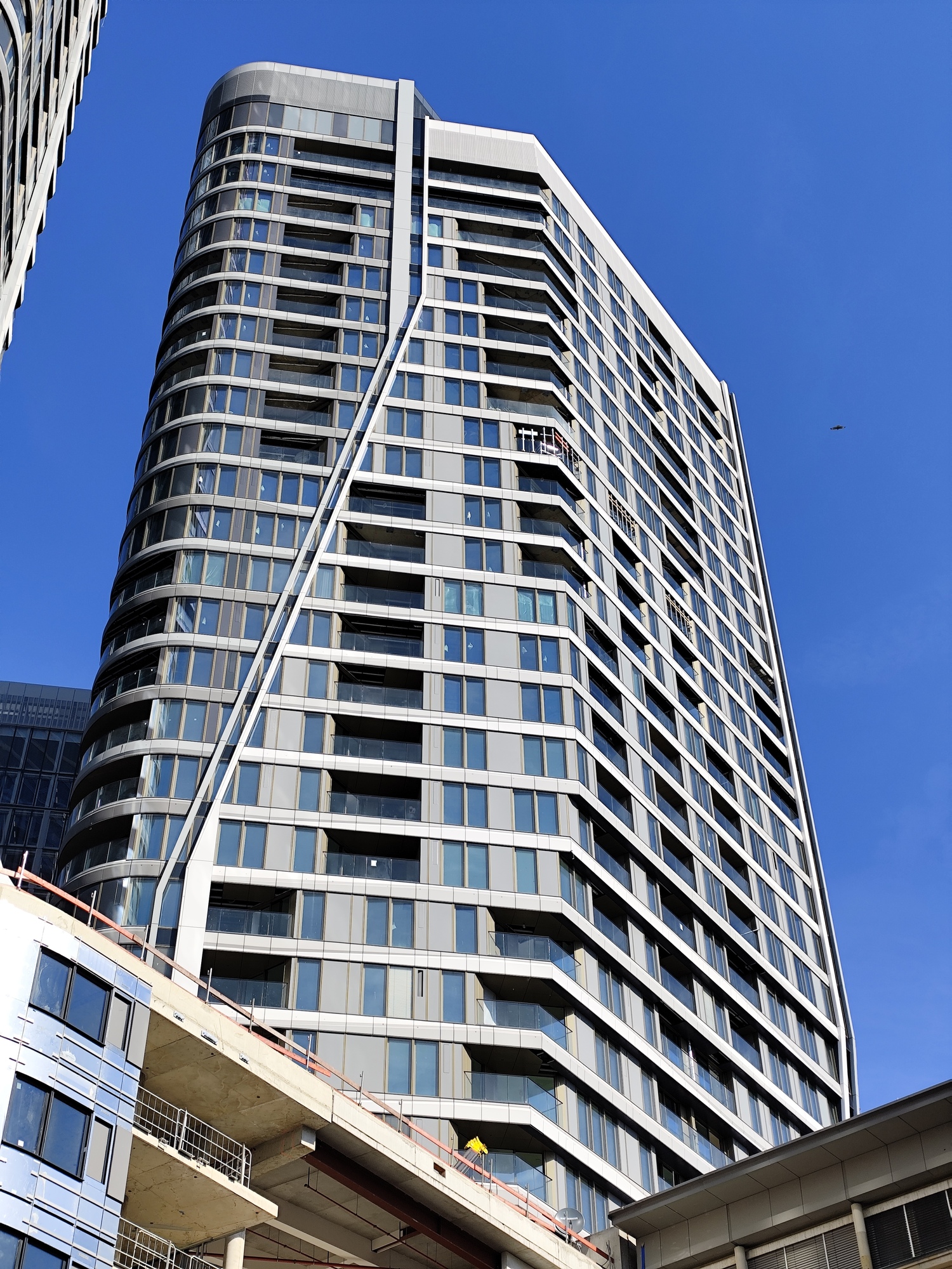 T2-FOUR-Frankfurt-Groß-und-Partner-Skyline T2 - FOUR - Frankfurt - Groß - und - Partner - Skyline