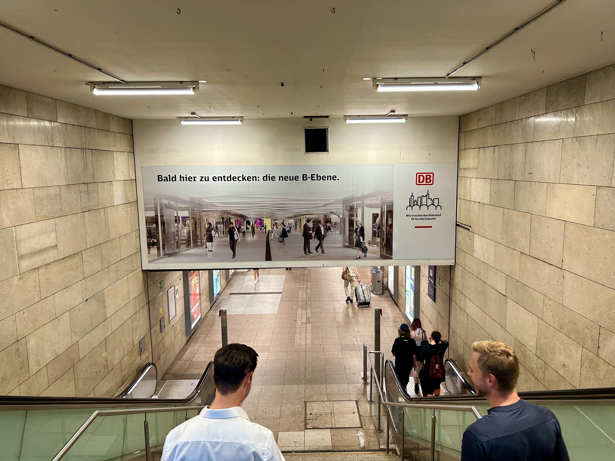 Hauptbahnhof - Frankfurt - B-Ebene - Modernisierung