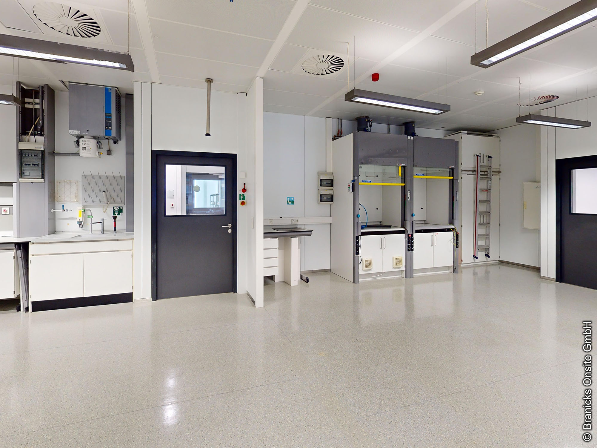 Benzstraße 1-3, Bad Homburg - Branicks Onsite GmbH - Labor - Kitchen