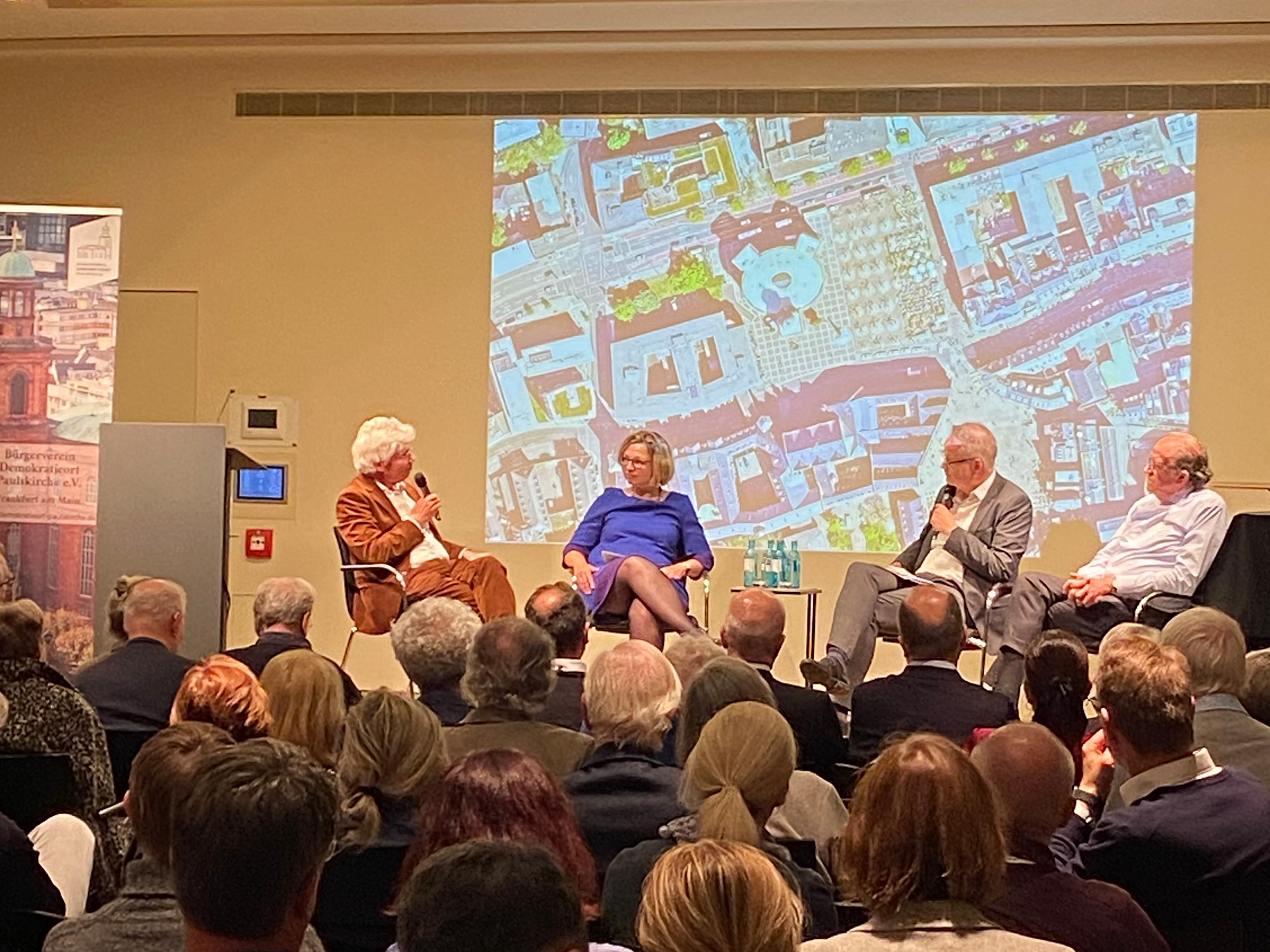 Paulsplatz – Debatte zu neuem Vorschlag einer Bebauung nach historischem Vorbild