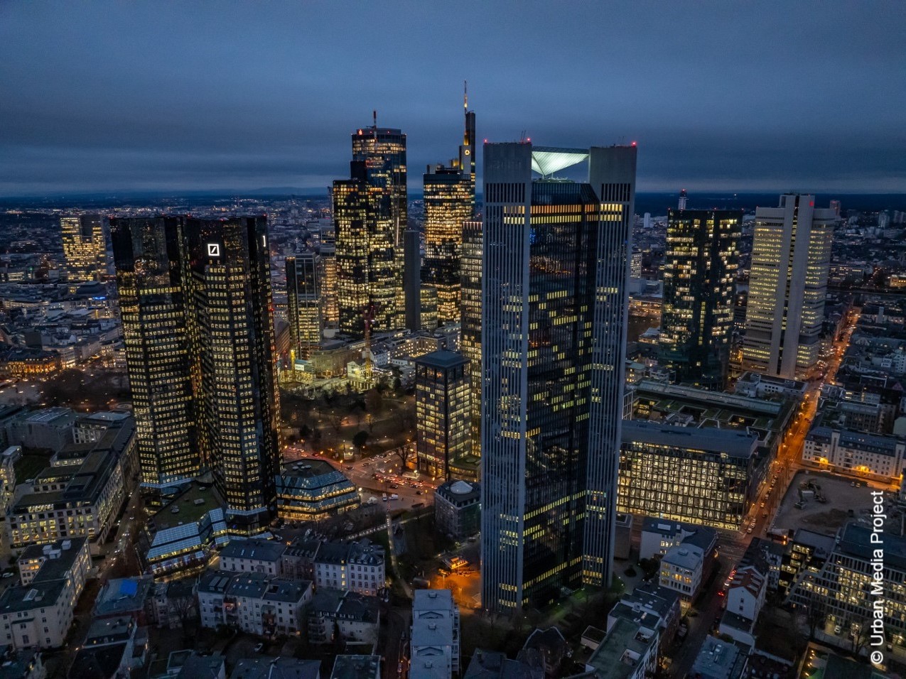 26 Kunstgalerien laden in das „House of Galleries“ in das leerstehende TRIANON-Hochhaus ein