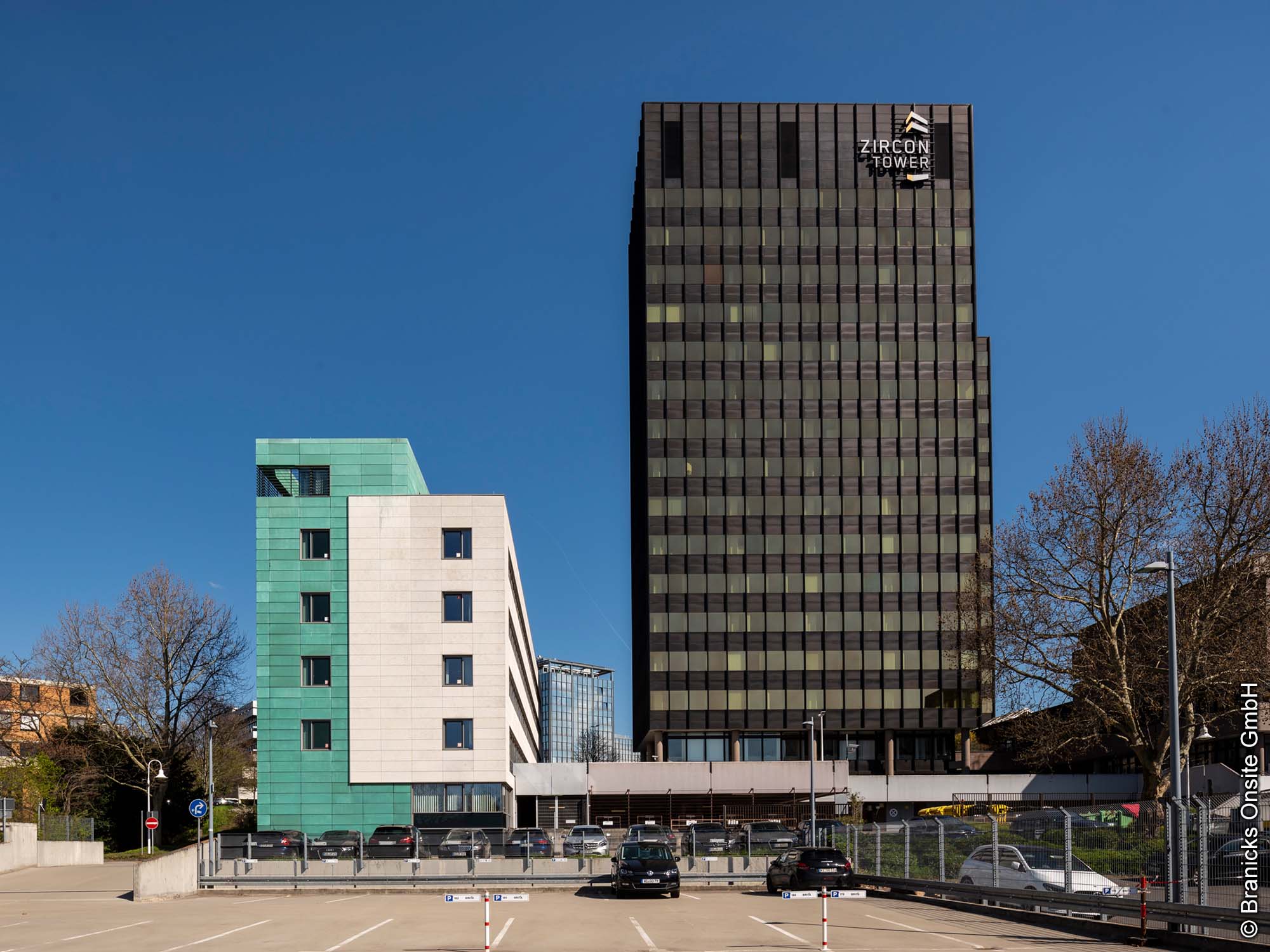 Branicks - Frankfurter Straße 39 - Wiesbaden Außenansicht mit Zircon Tower Branicks - Frankfurter Straße 39 - Büro - Wiesbaden - Büroflächen - Rhein-Main-Gebiet