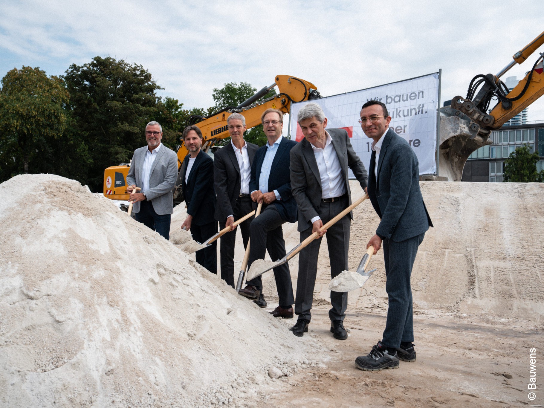 Bauwens_Hellerhoefe Spatenstich-copyright