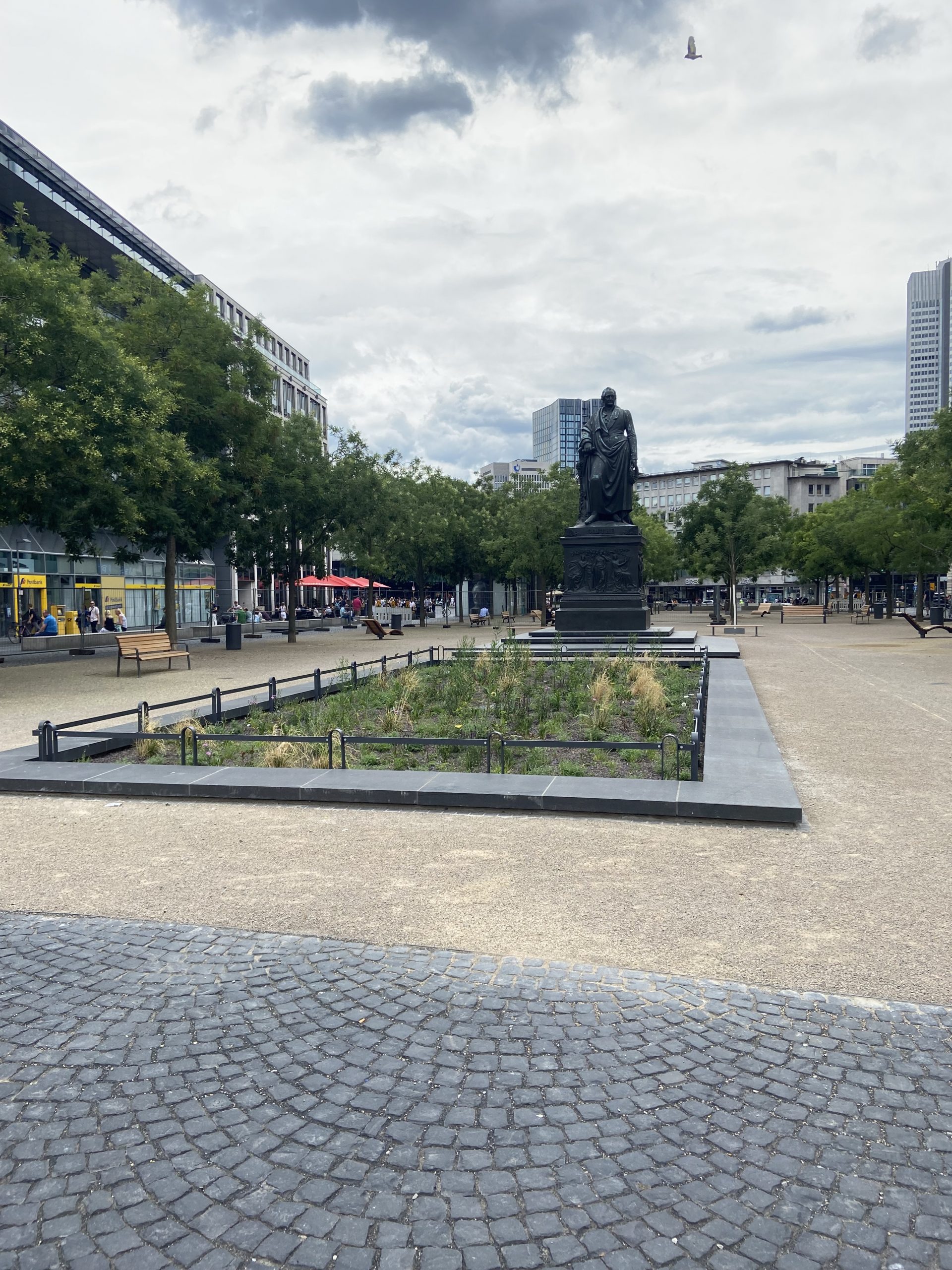 Staudenbeet Goetheplatz