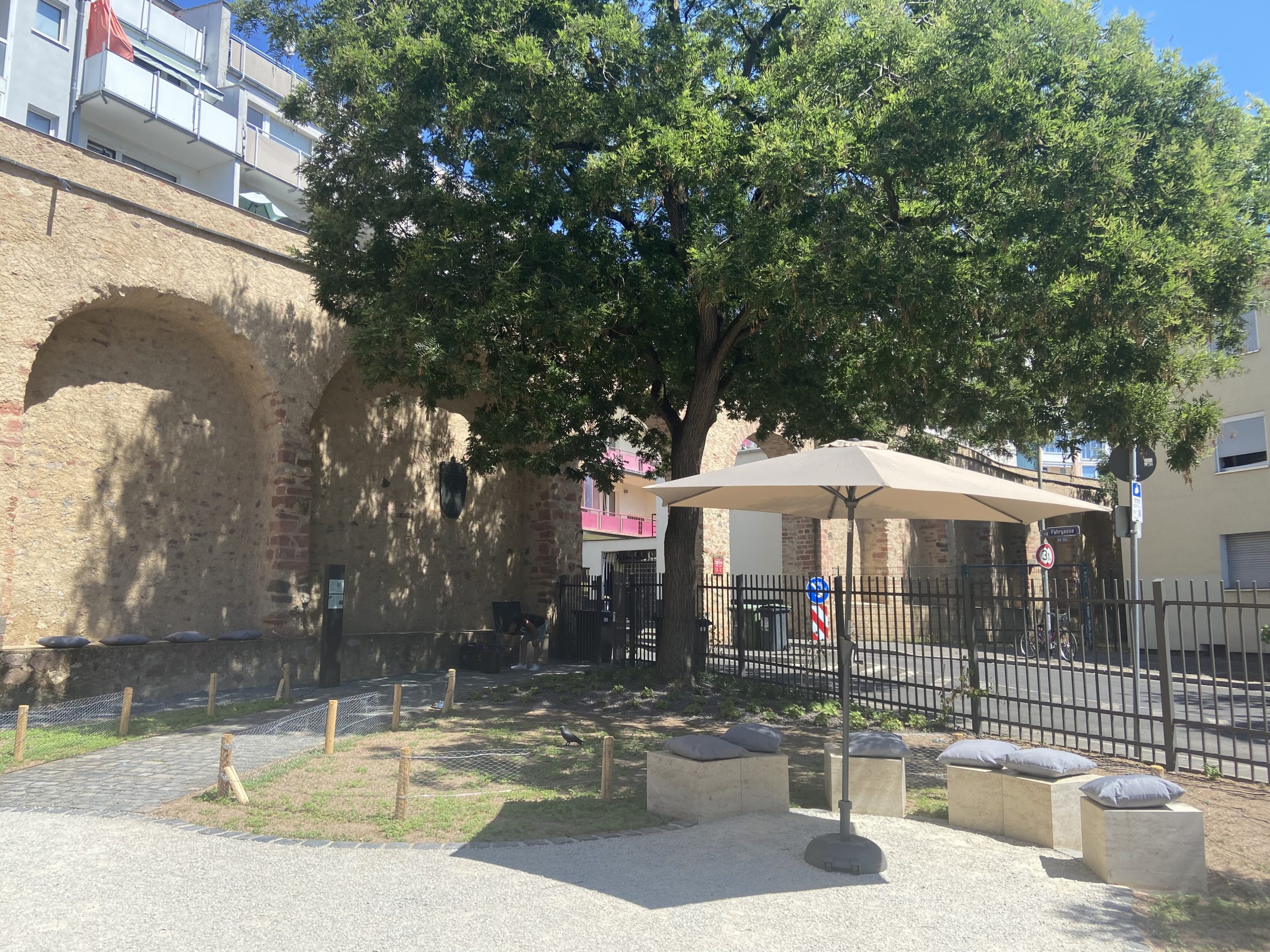 Best Practice Beispiele für Umgang mit Hitze in den Innenstädten