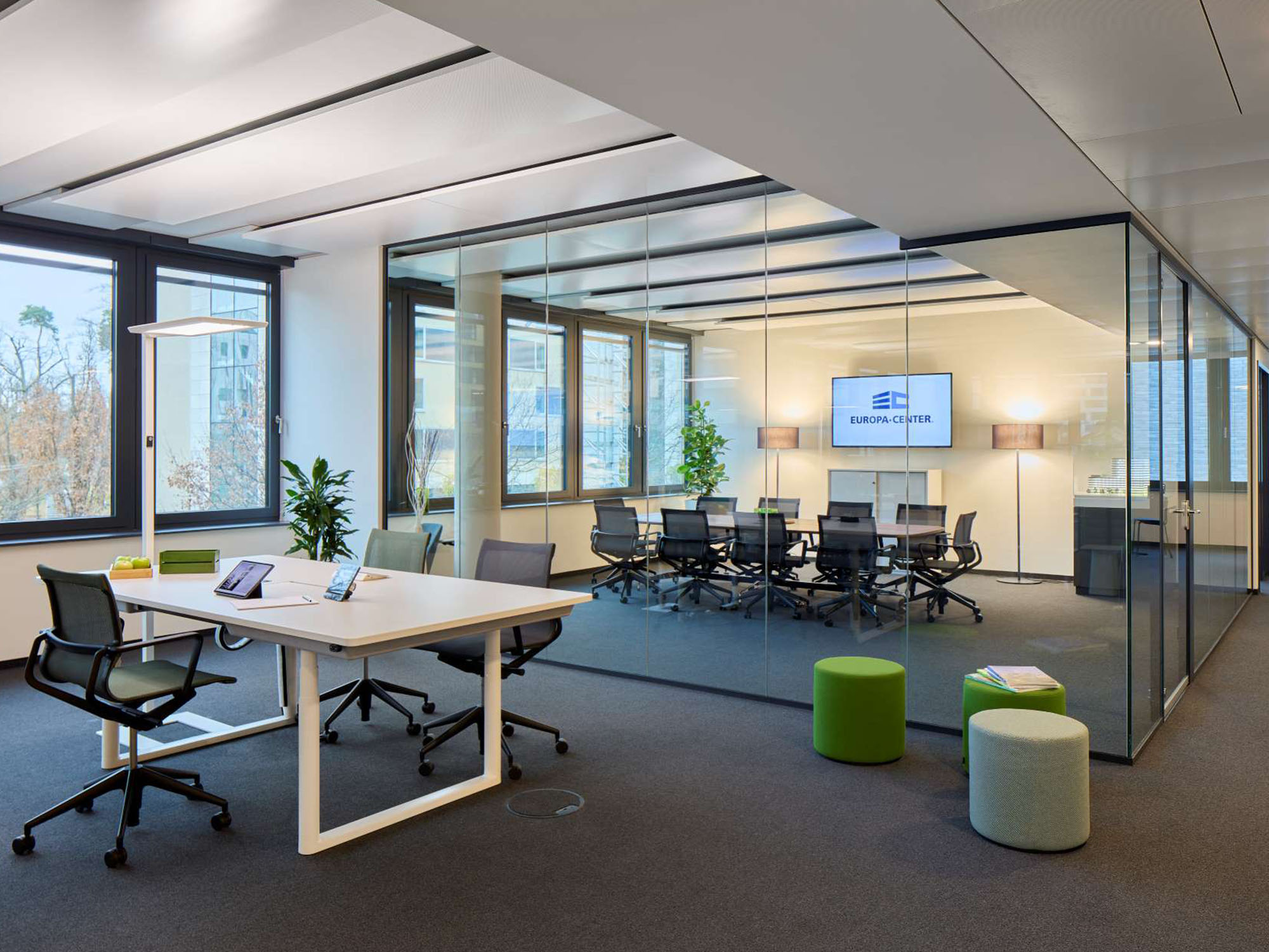 FLOW - Konferenzraum, Open-Office, Beispiel-Ausbauung