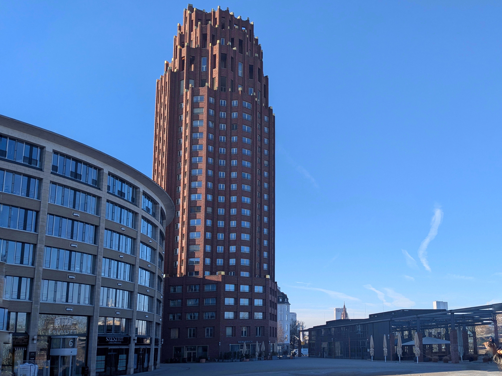 Das Main Plaza richtet sich neu aus