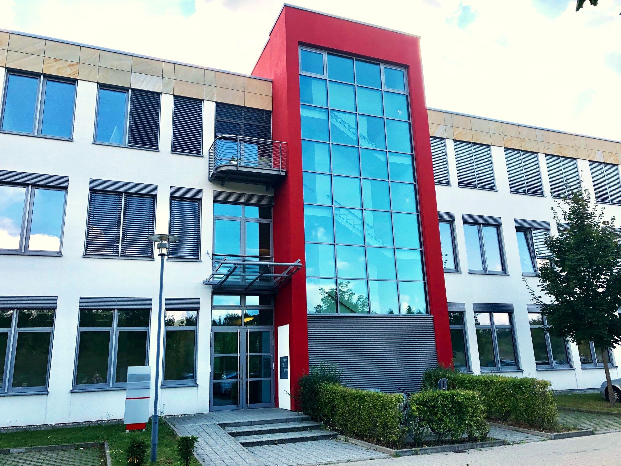 Red Square - Neu-Isenburg - Bürogebäude - Frankfurt - Büroflächen - Branicks - Admiral-Rosendahl-Straße 3 - Flughafen