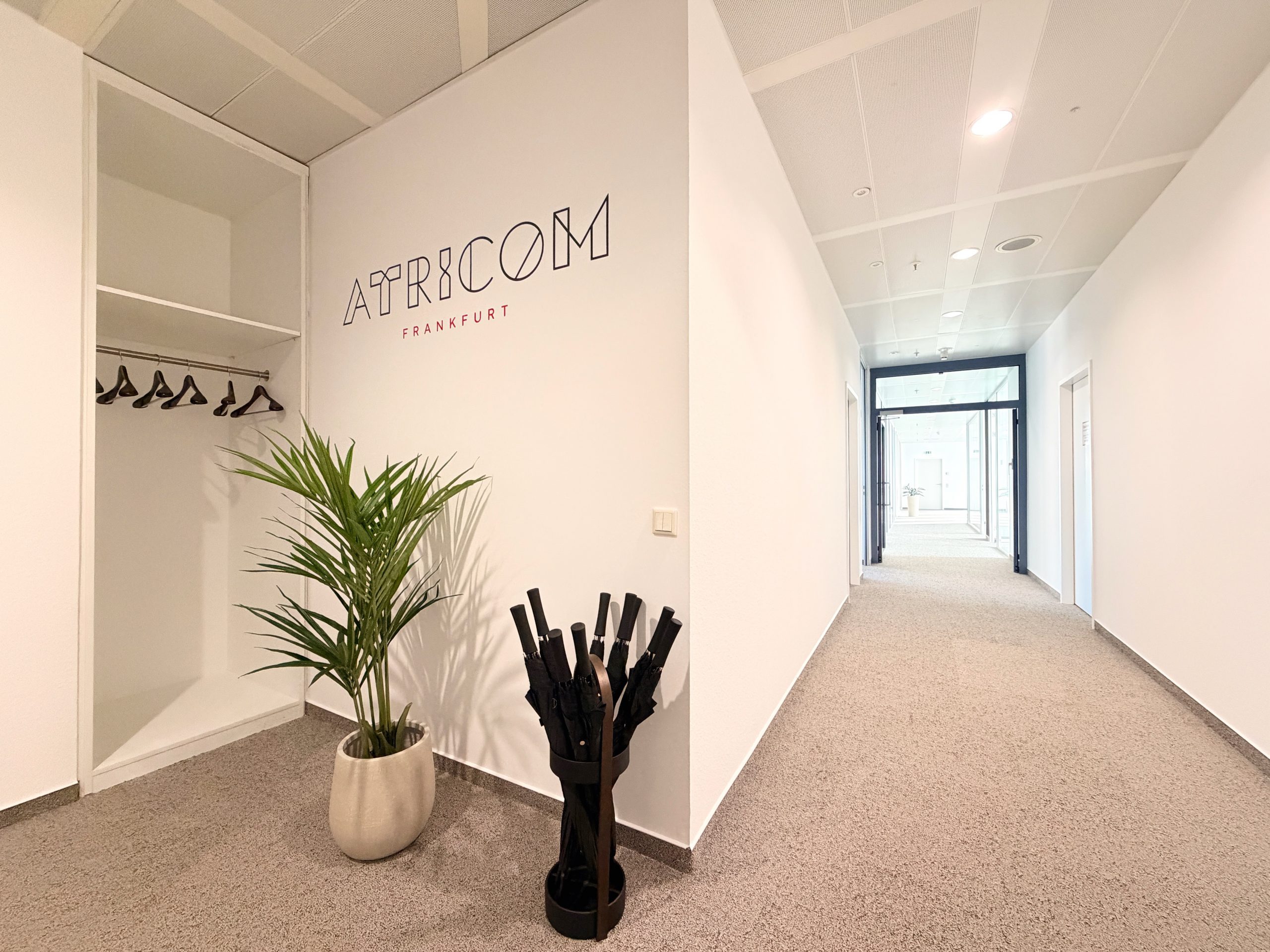 SREA - ATRICOM - Frankfurt - Lyoner Strasse 15 - Musterbüro-18