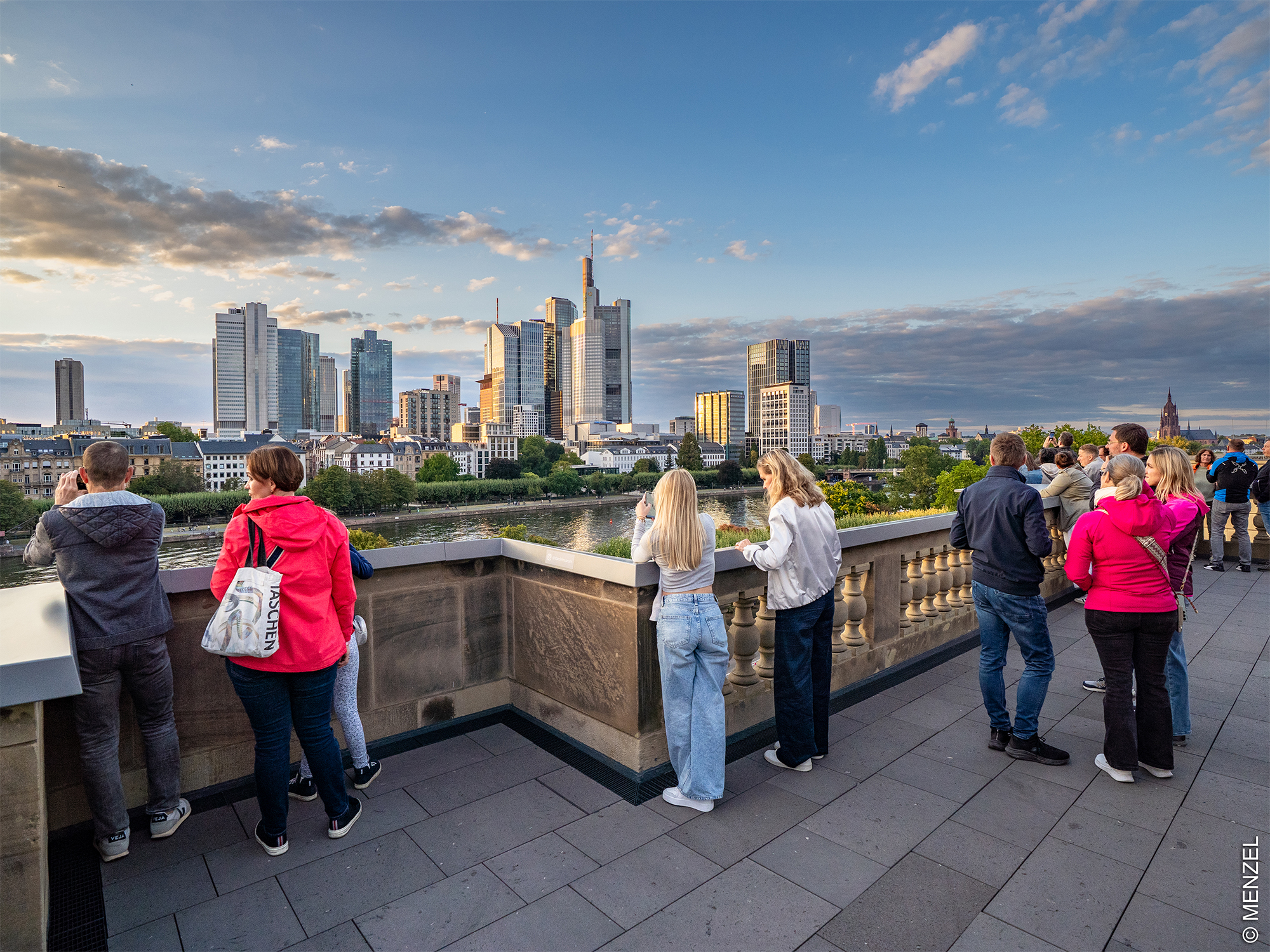 Rooftop - Day - 2026 - Staedel - Dachterrasse